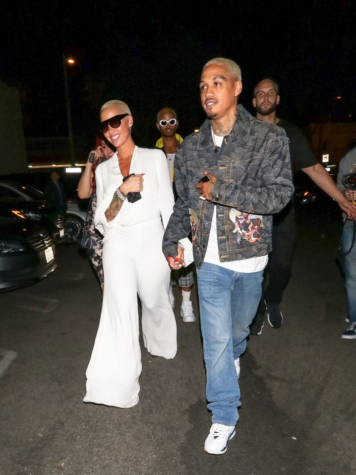 Amber Rose et Alexander "AE" Edwards repérés le 21 octobre 2018 à Los Angeles, en Californie. | Source : Getty Images