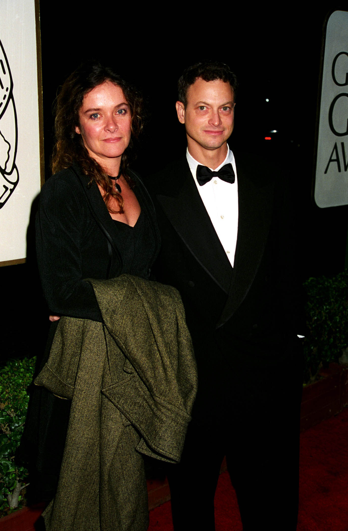 Gary Sinise et Moira Harris aux Golden Globe Awards 1995 à Los Angeles, Californie | Source : Getty Images