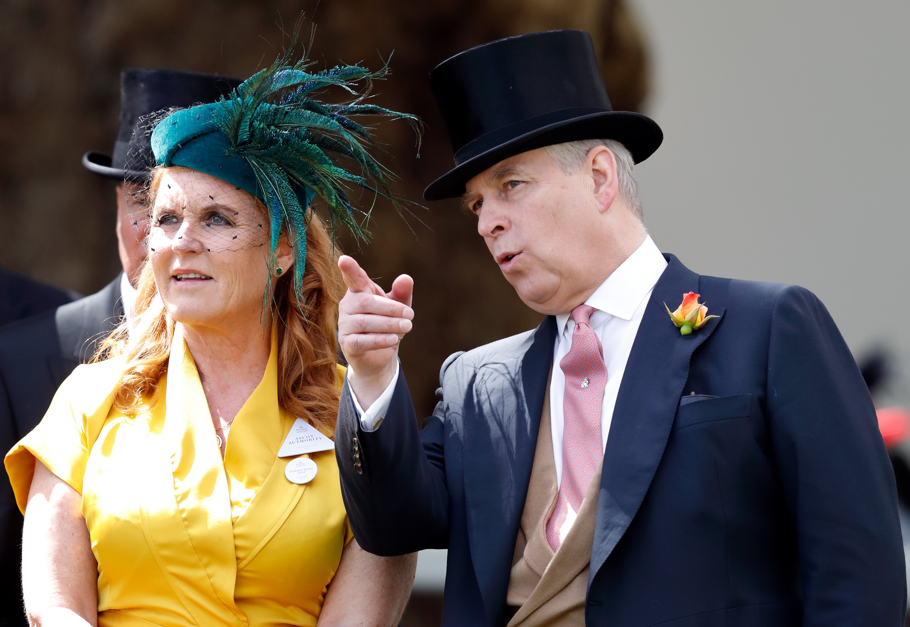 Sarah Ferguson, duchesse d'York et le prince Andrew, duc d'York lors de la quatrième journée du Royal Ascot à l'hippodrome d'Ascot, le 21 juin 2019 à Ascot, en Angleterre. | Source : Getty Images