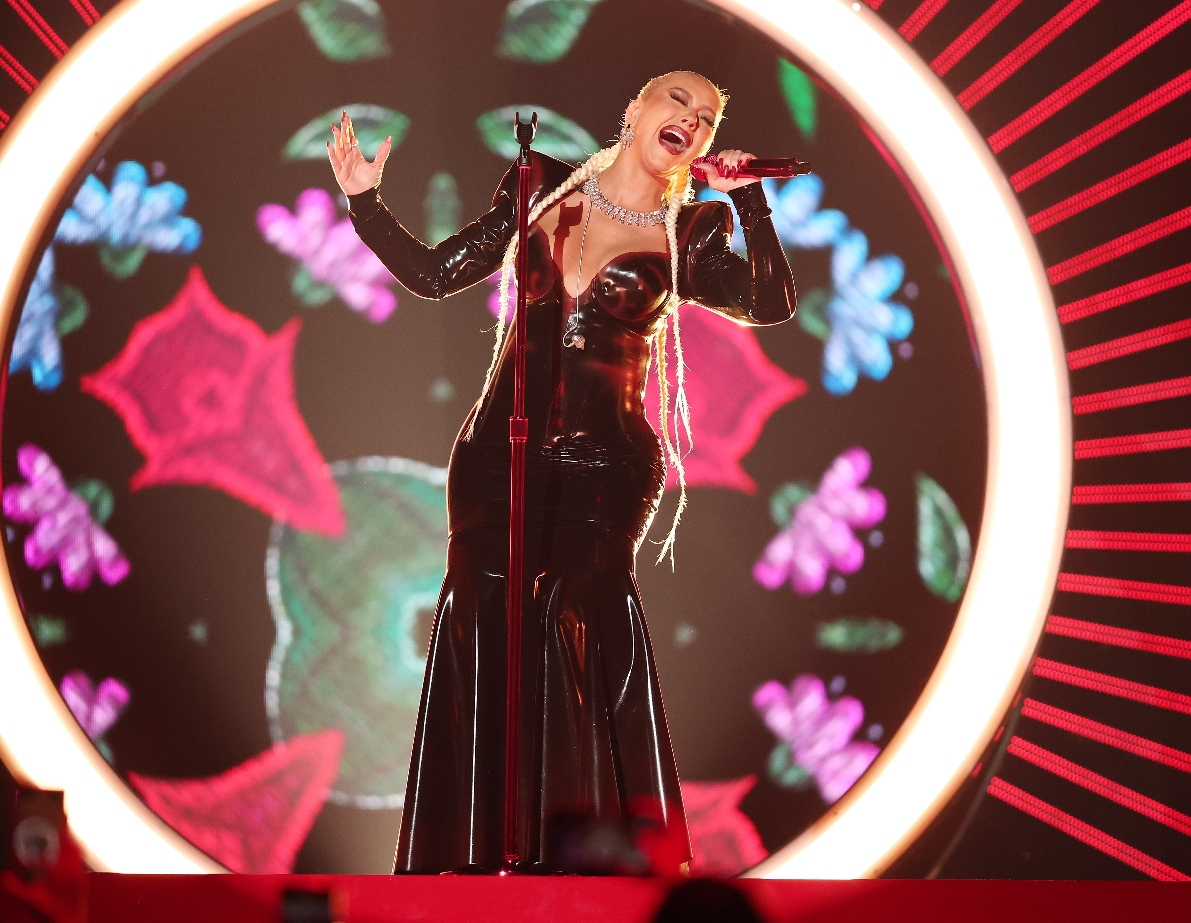 Christina Aguilera sur scène lors des Billboard Latin Music Awards 2022 à Coral Gables, Floride. | Source : Getty Images