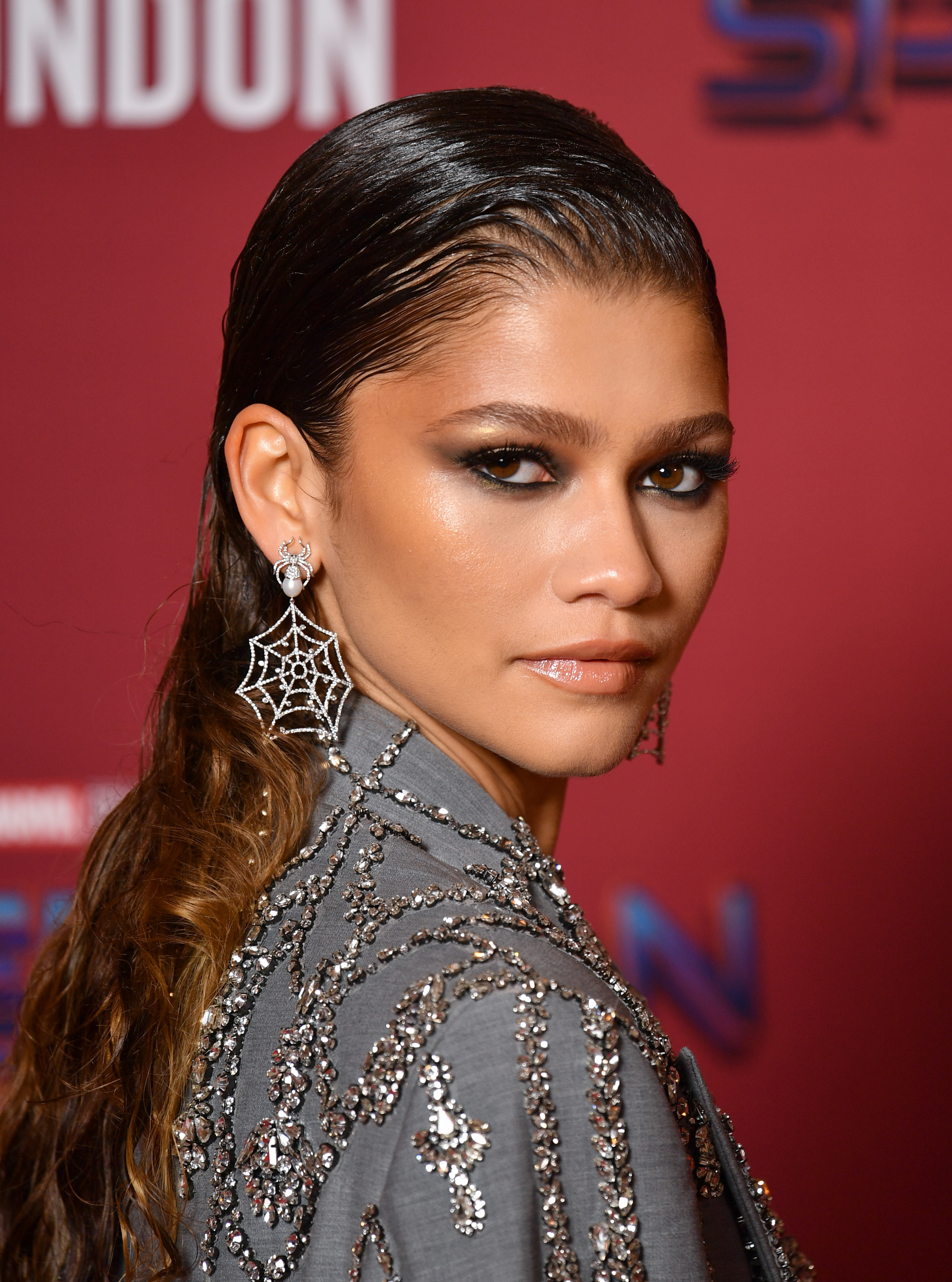 Zendaya assiste à un photocall pour "Spiderman : No Way Home" à The Old Sessions House à Londres, en Angleterre, le 5 décembre 2021. | Source : Getty Images