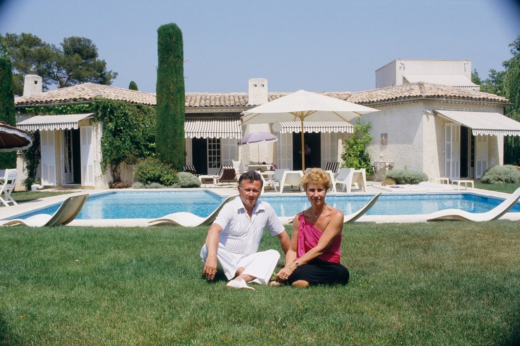 Le journaliste Philippe Bouvard et sa femme Colette | Photo : Getty Images.