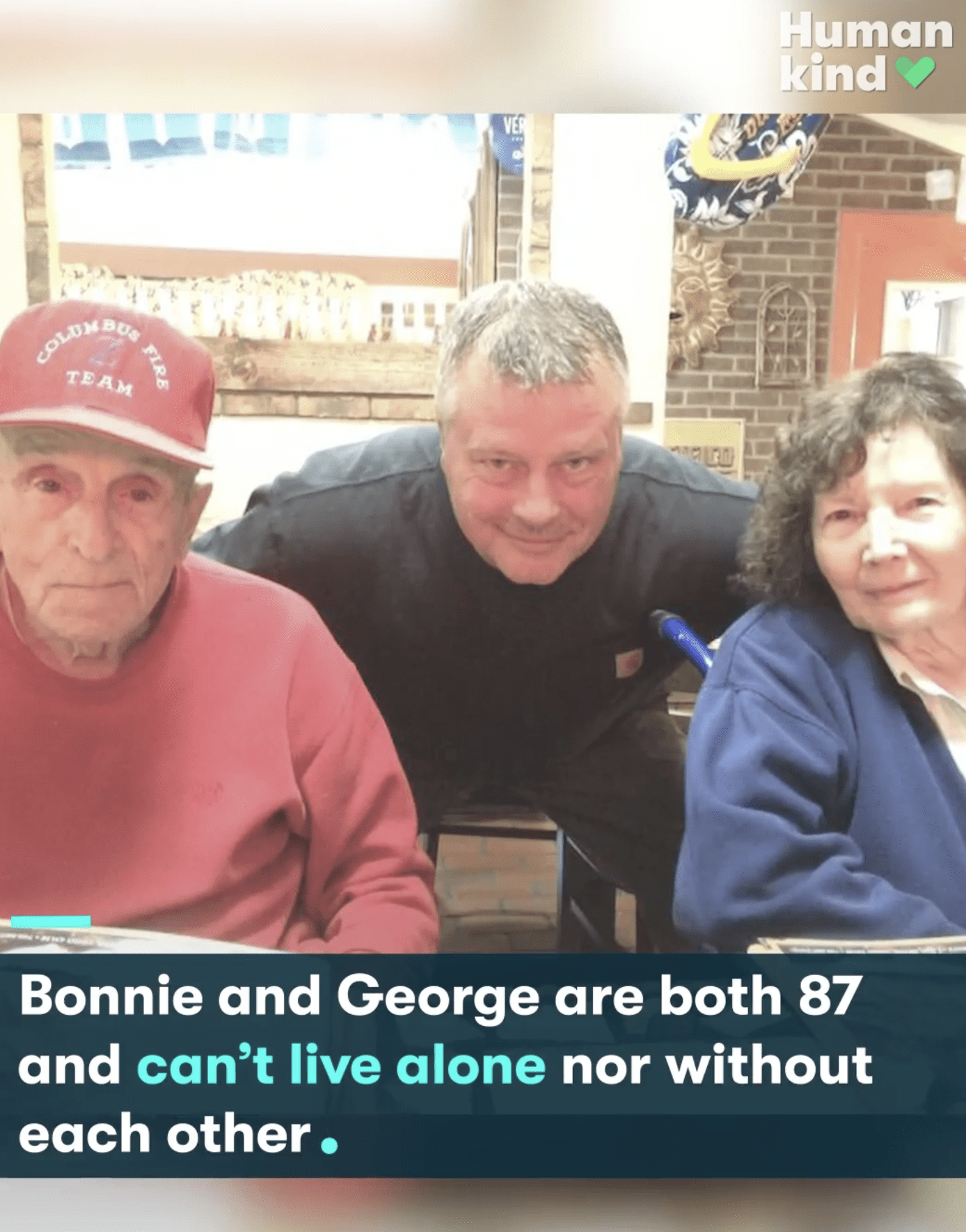 Schon en compagnie de ses parents, Bonnie et George Miller. | Photo : Facebook.com/northjerseycom