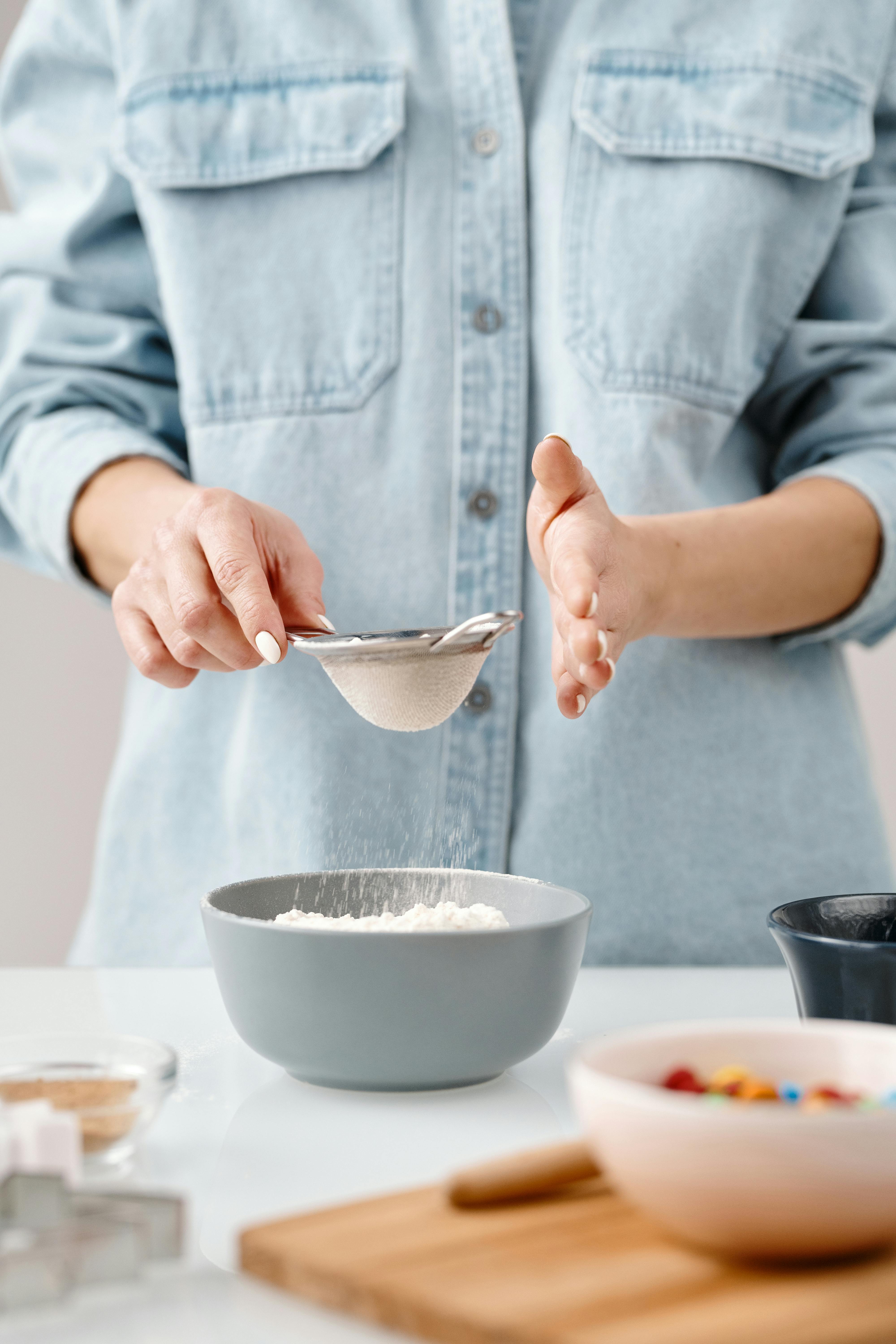 Une femme se préparant à faire de la pâtisserie | Source : Pexels