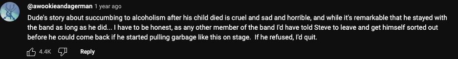 Capture d'écran d'une vidéo YouTube montrant la dernière prestation de Steve Harwell avec Smash Mouth, postée le 12 octobre 2021 | Source : YouTube/penguinz0