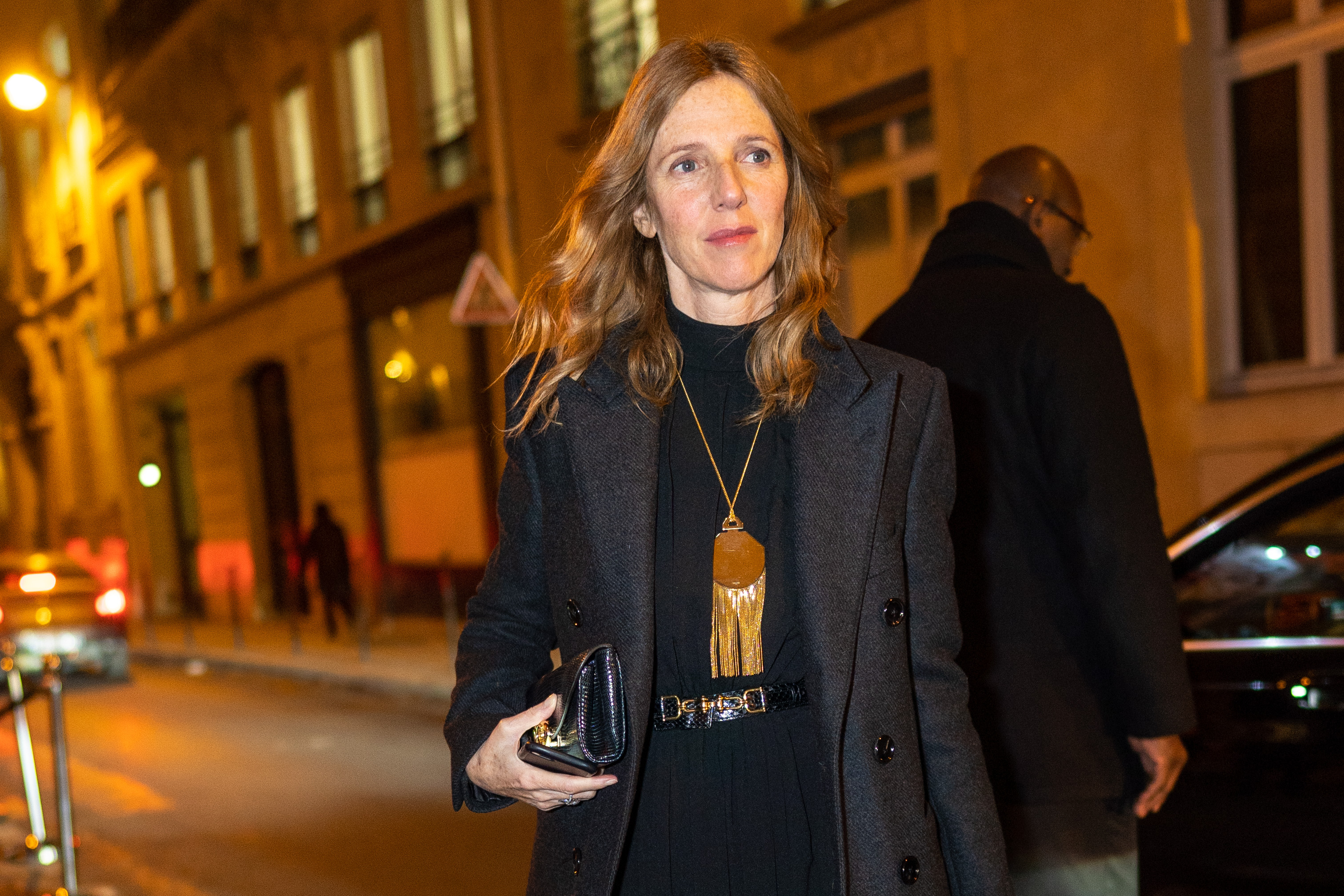 Sandrine Kiberlain arrive au dîner de gala du Sidaction 2020 au Pavillon Cambon le 23 janvier 2020 à Paris, France. Photo par Edward Berthelot I Source : Getty Images