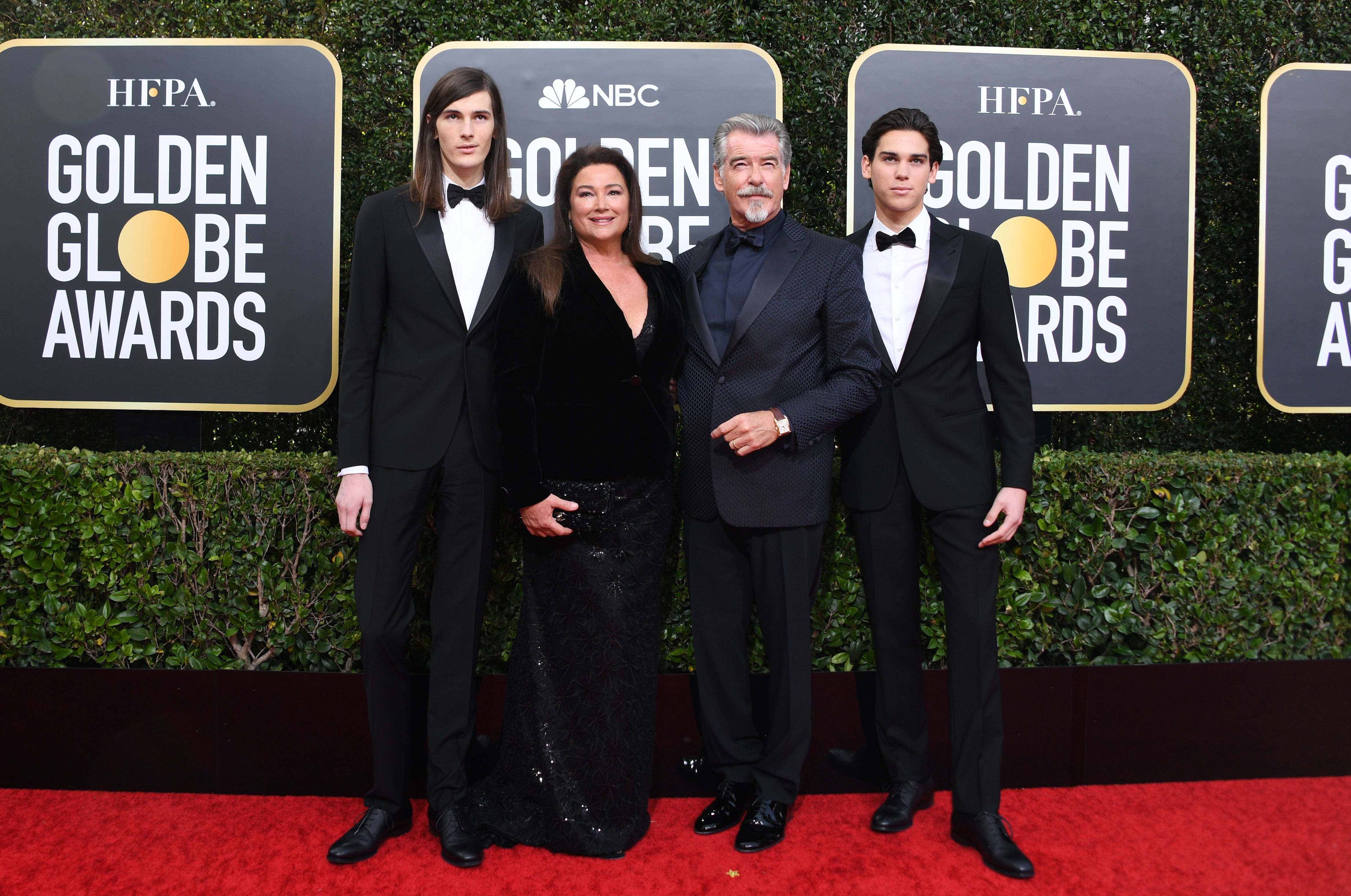 Pierce Brosnan, Keely Shaye Brosnan, Paris Brosnan et Dylan Brosnan le 5 janvier 2020 à Beverly Hills, Californie | Source : Getty Images