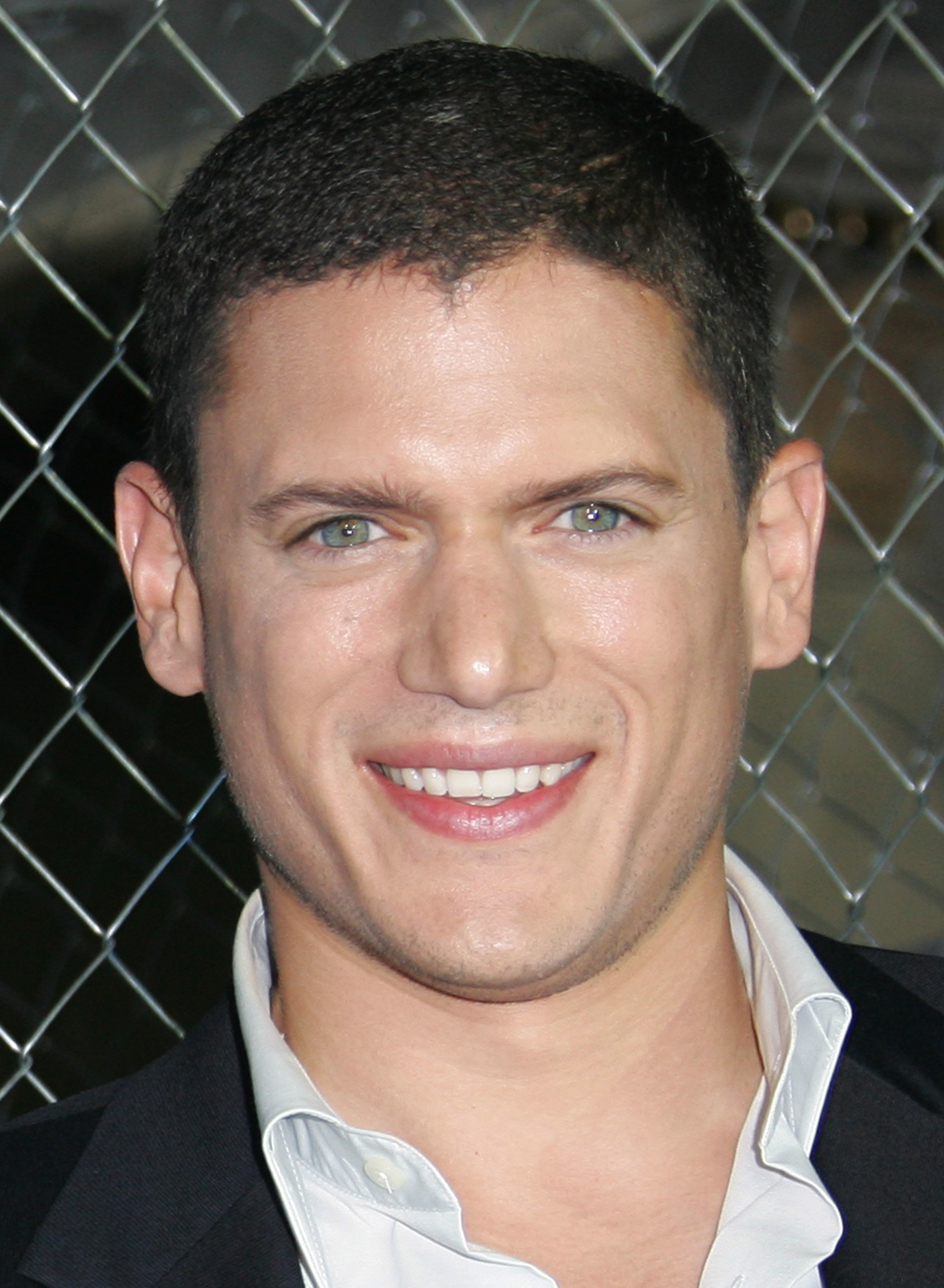 Wentworth Miller photographié à l'hôtel Majestic le 9 octobre 2006 à Cannes, France. | Source : Getty Images