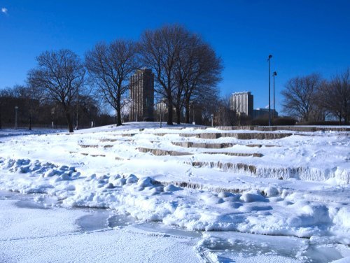 Le Lac Michigan gelé lors d'un vortex polaire à Chicago, Illinois, en janvier 2019. | Photo: Shutterstock