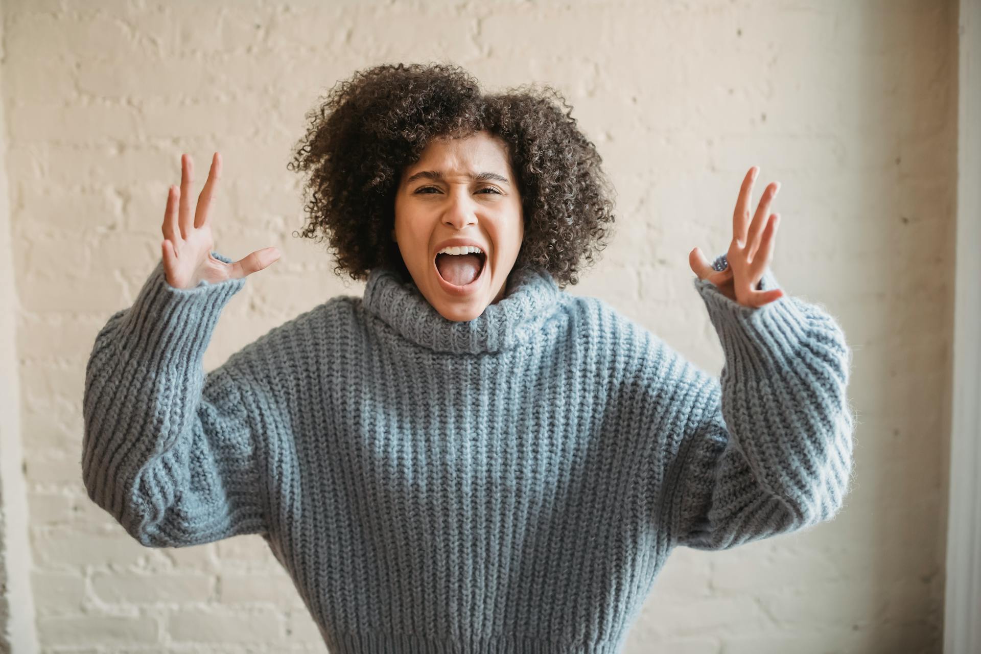 Une femme qui crie après quelqu'un | Source : Pexels