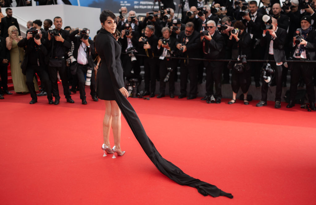 CANNES, FRANCE - 15 MAI : Leïla Bekhti assiste à la première de "Furiosa" sur le tapis rouge à la 77e édition du Festival de Cannes le 15 mai 2024 à Cannes, France. | Source : Getty Images