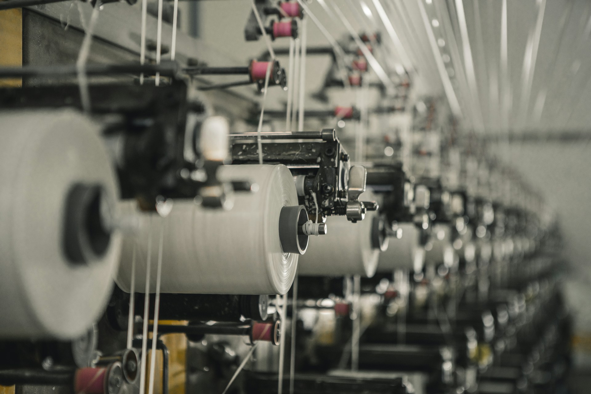 Machines dans une usine | Source : Unsplash