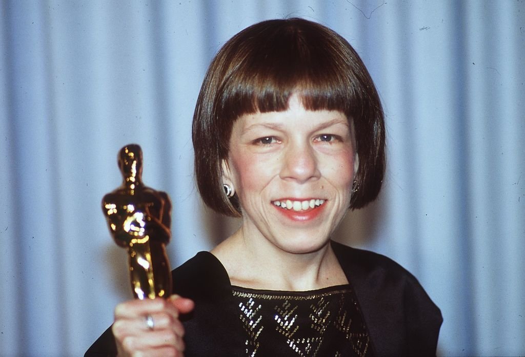 Linda Hunt après avoir remporté un Oscar | Photo : Getty Images
