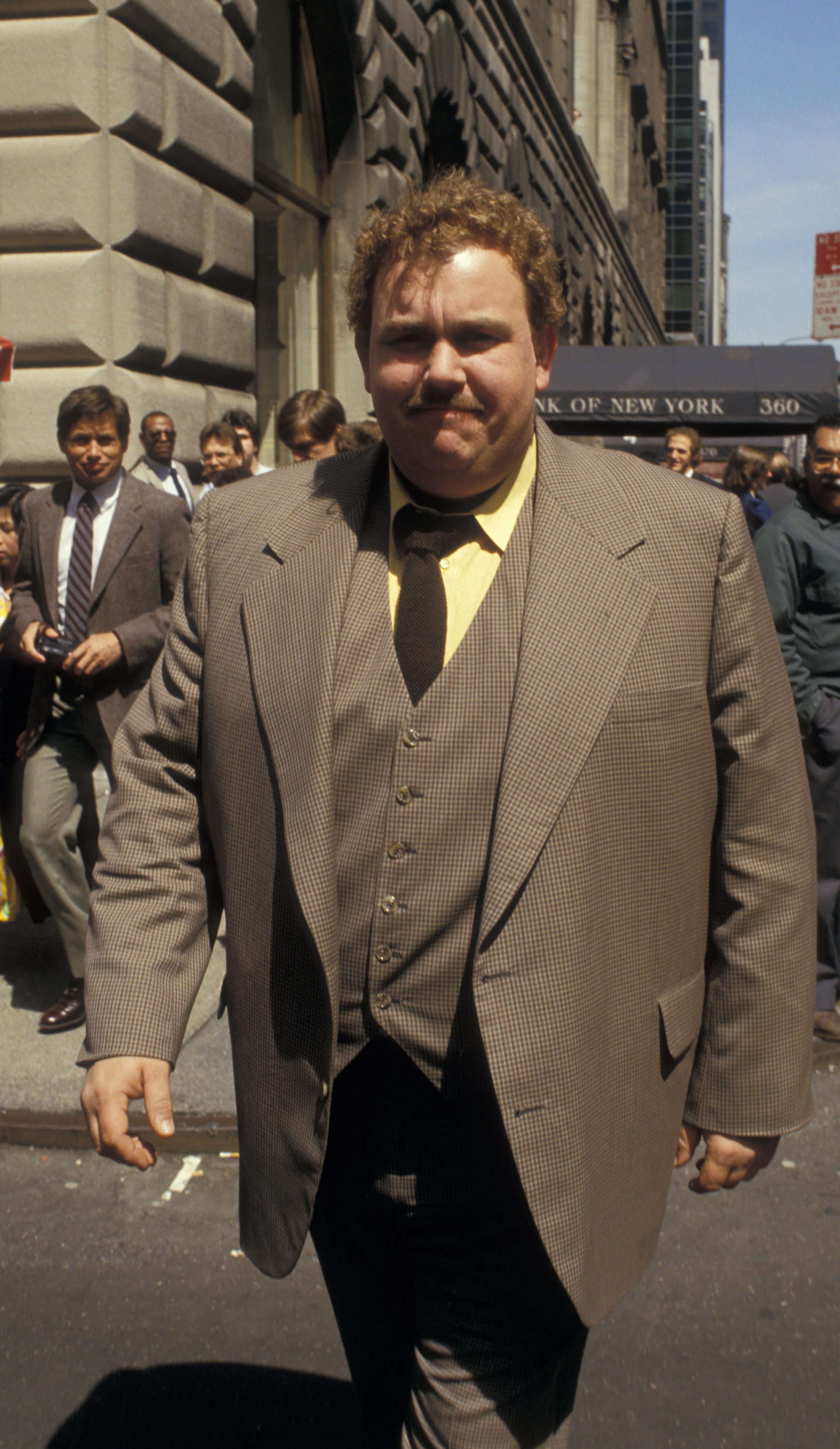 John Candy sur le plateau de tournage, vers 1987 | Source : Getty Images