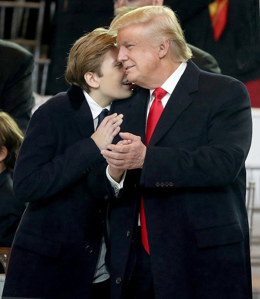 Donald et Barron Trump en janvier 2017. l Source : Getty Images