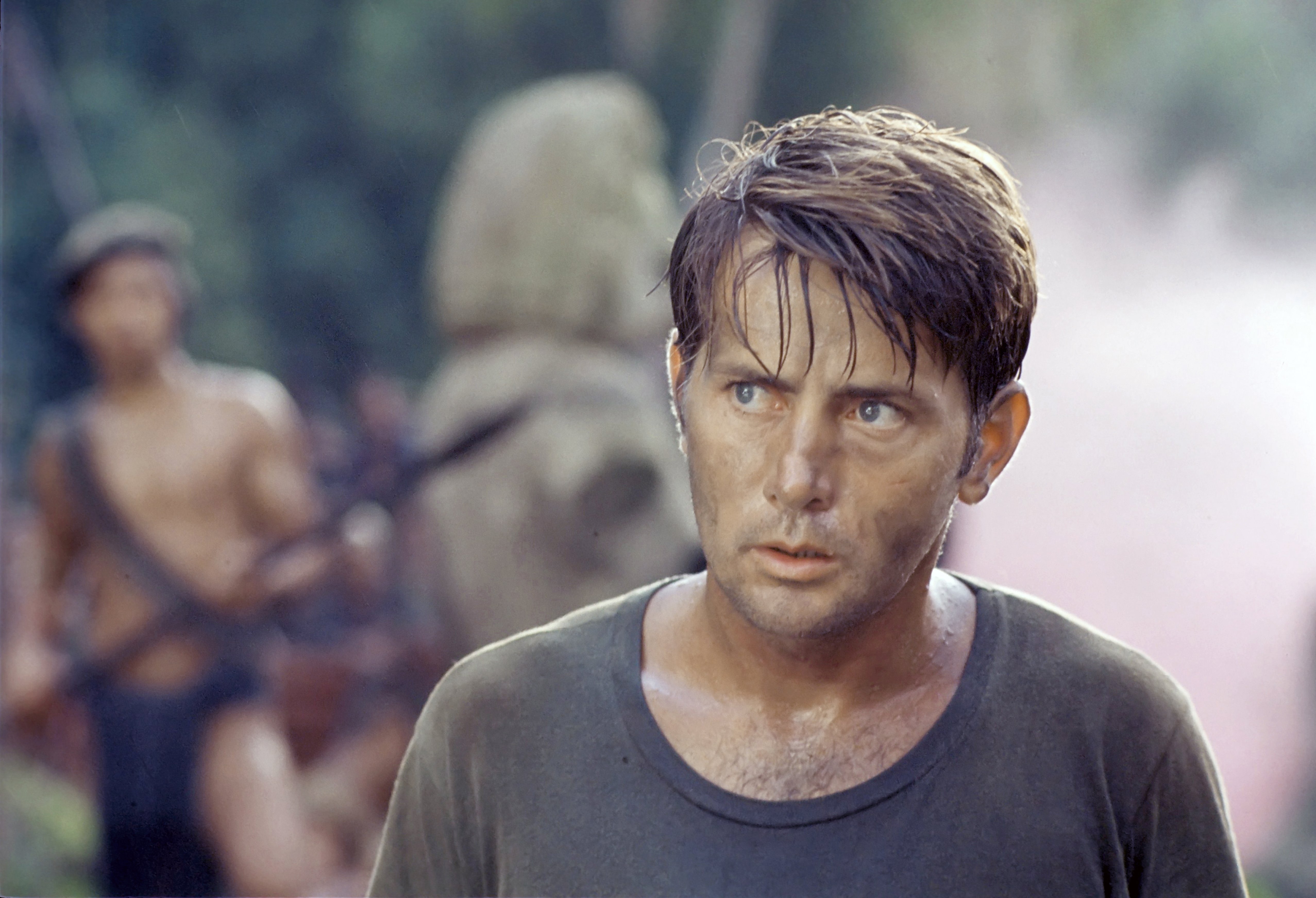 Martin Sheen dans le rôle du capitaine Benjamin L. Willard sur le tournage de "Apocalypse Now" en 1979 | Source : Getty Images