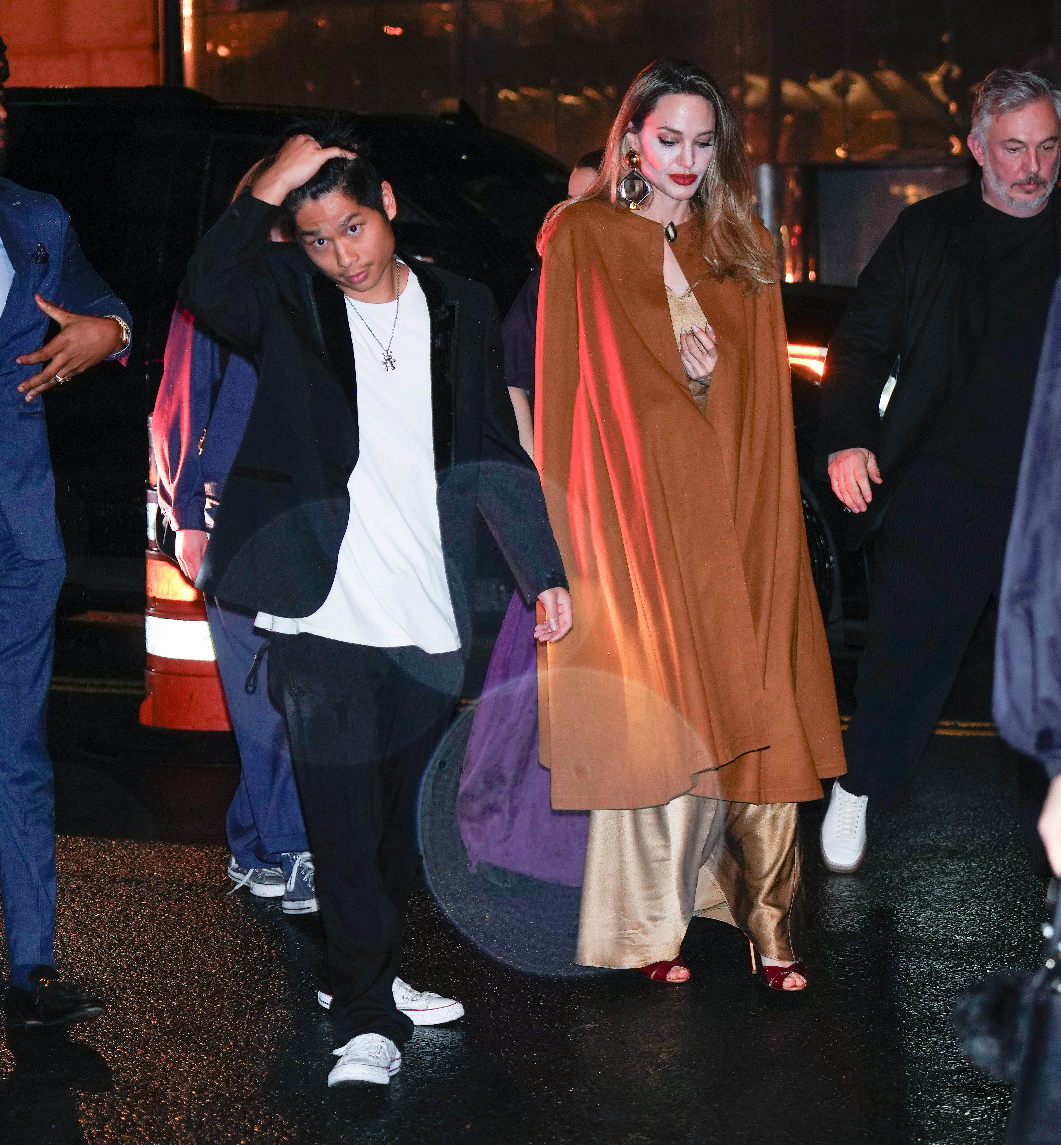 Pax Jolie-Pitt et Angelina Jolie à l'after-party de "The Outsiders" le 11 avril 2024 à New York. | Source : Getty Images
