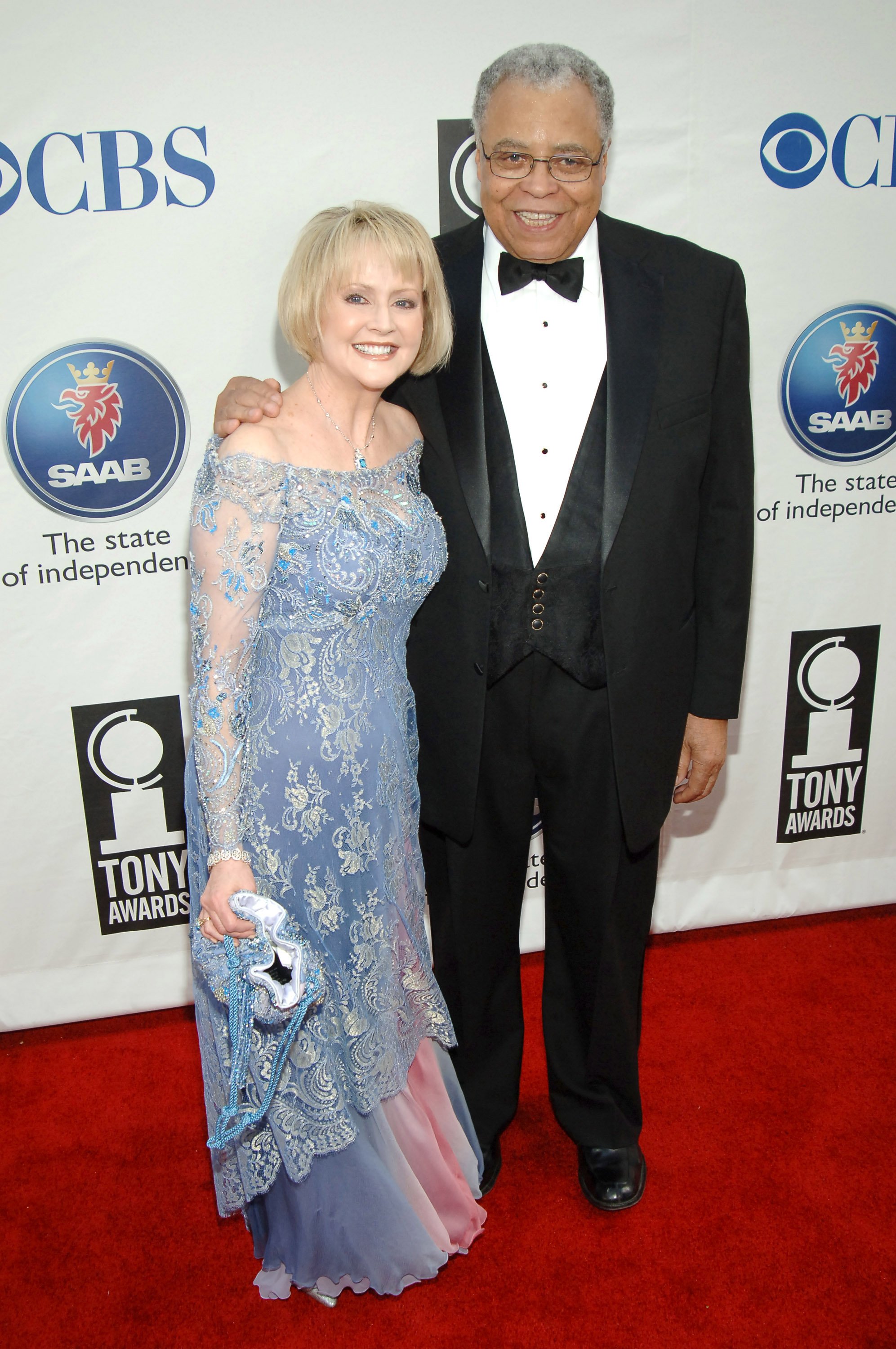 Cecilia Hart et James Earl Jones lors de la 59e cérémonie annuelle des Tony Awards le 05 juin 2005 | Source : Getty Images