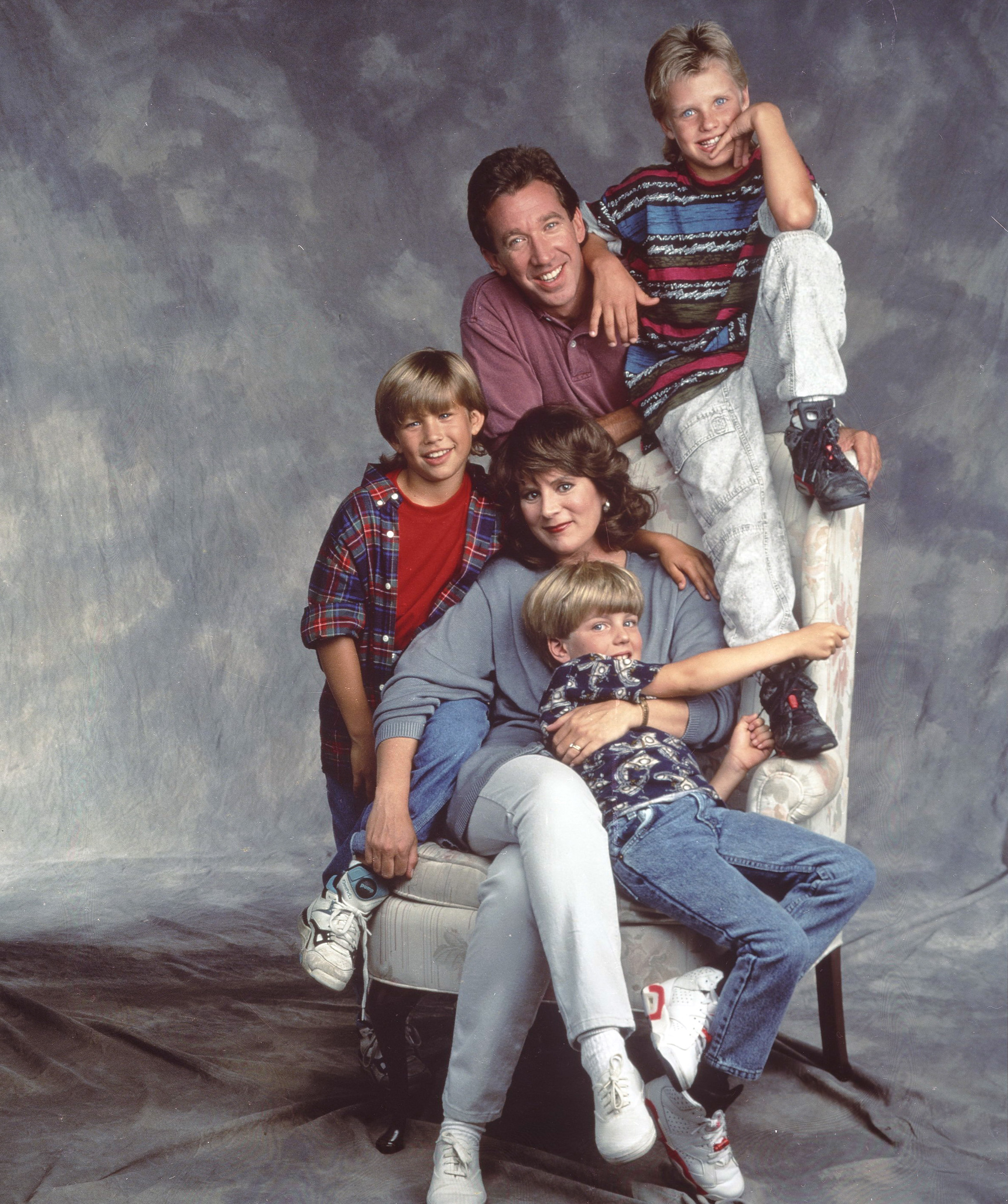 La famille Taylor sur le plateau de "Home Improvement" en 1991 | Source : Getty Images