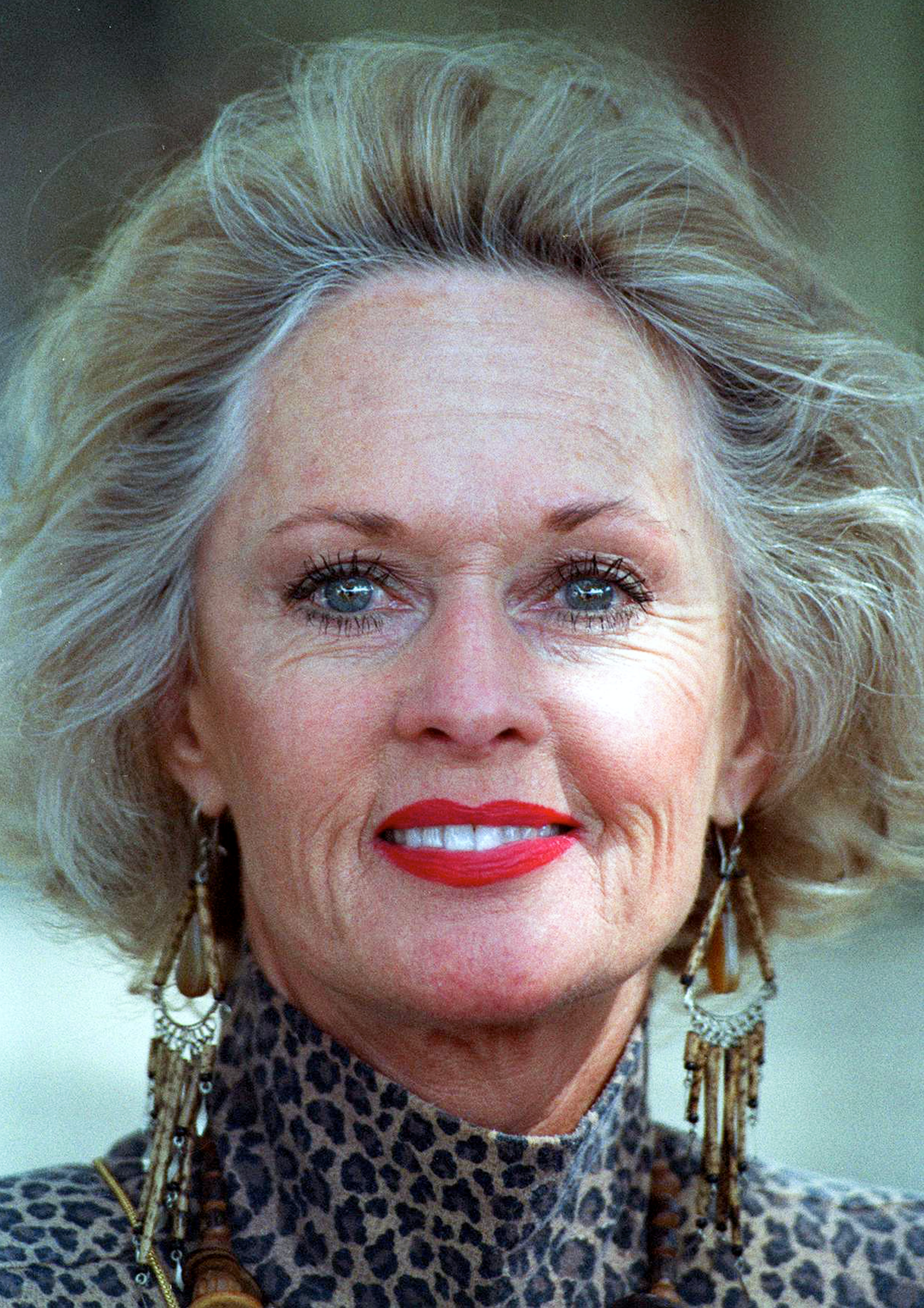 Tippi Hedren, lors de la soirée de bienfaisance pour la préservation des animaux "Artists for Shambala" à Acton, Californie, le 30 octobre 1994. | Source : Getty Images