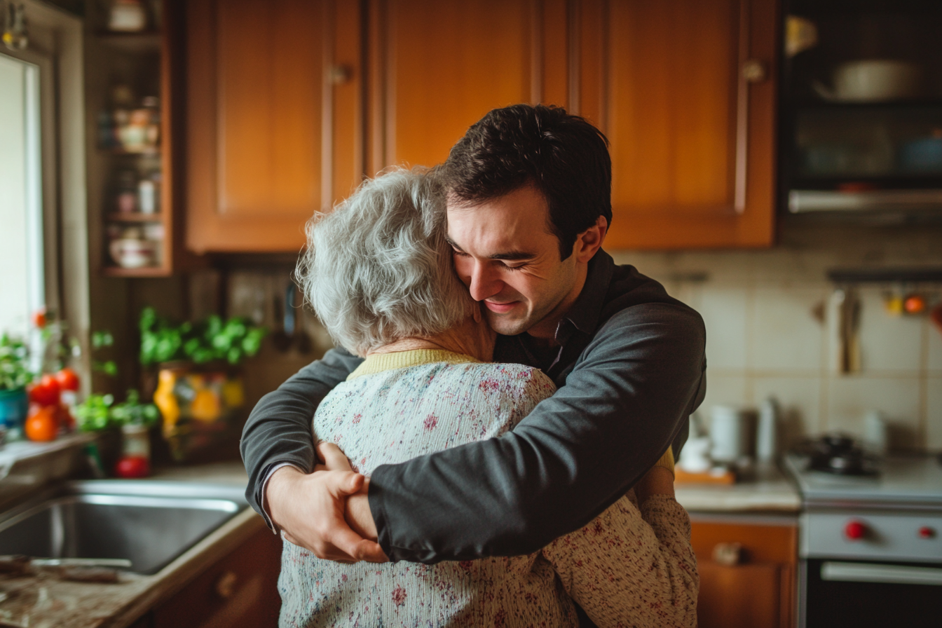 Un homme qui serre sa mère dans ses bras | Source : Midjourney