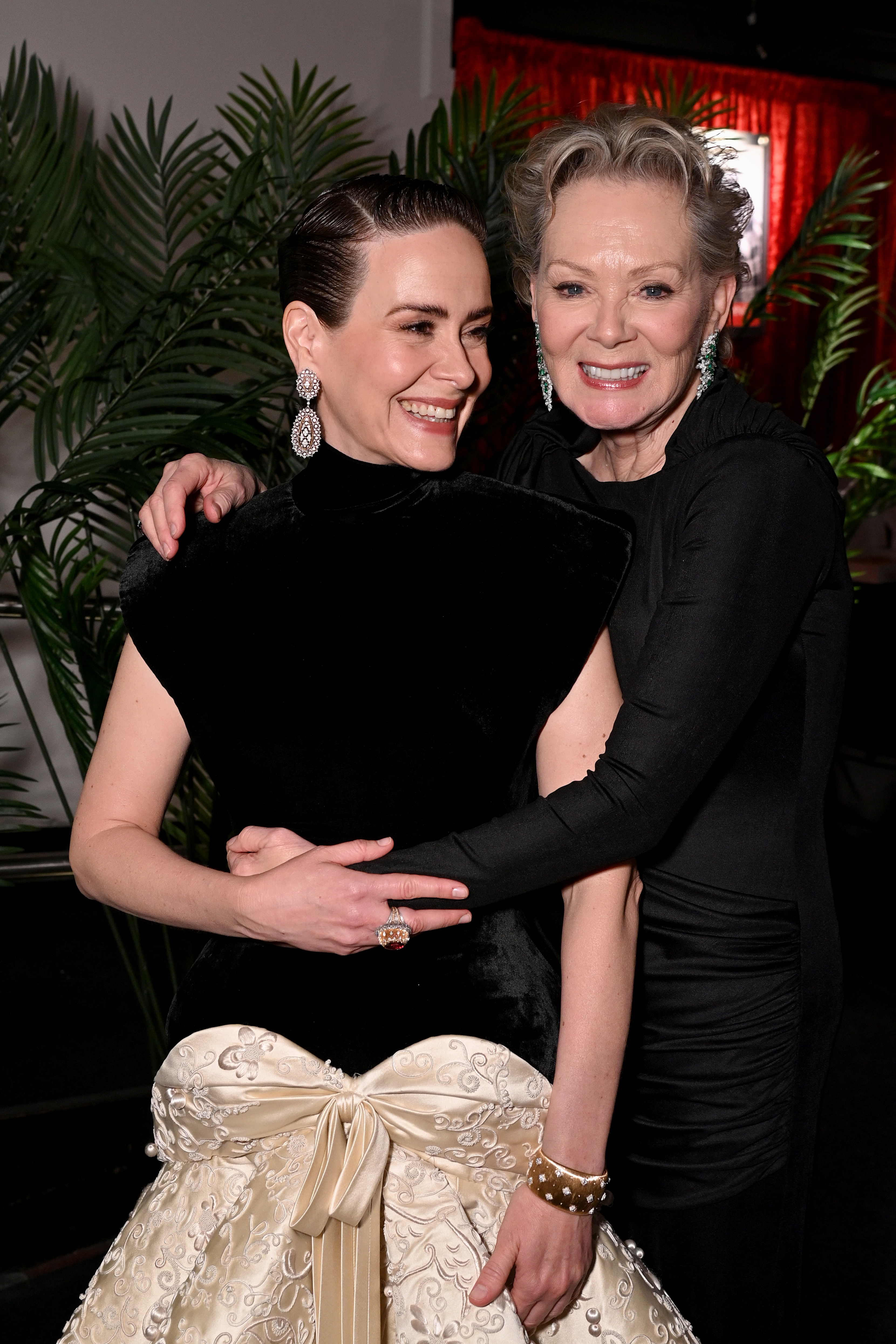 Sarah Paulson et Jean Smart posent lors de la 78e cérémonie annuelle des Tony Awards, le 8 juin 2025, à New York. | Source : Getty Images
