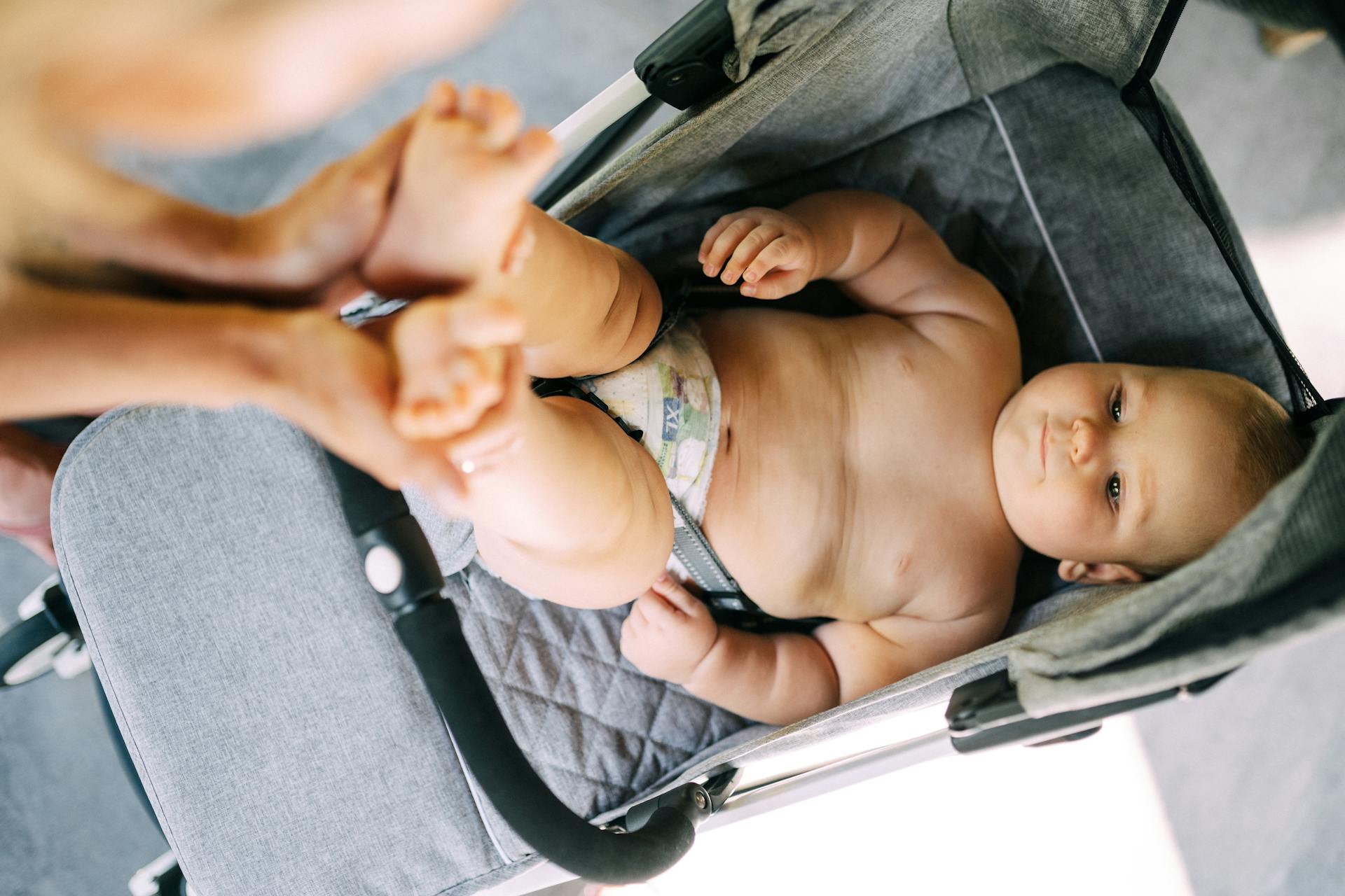 Un bébé dans une poussette | Source : Pexels