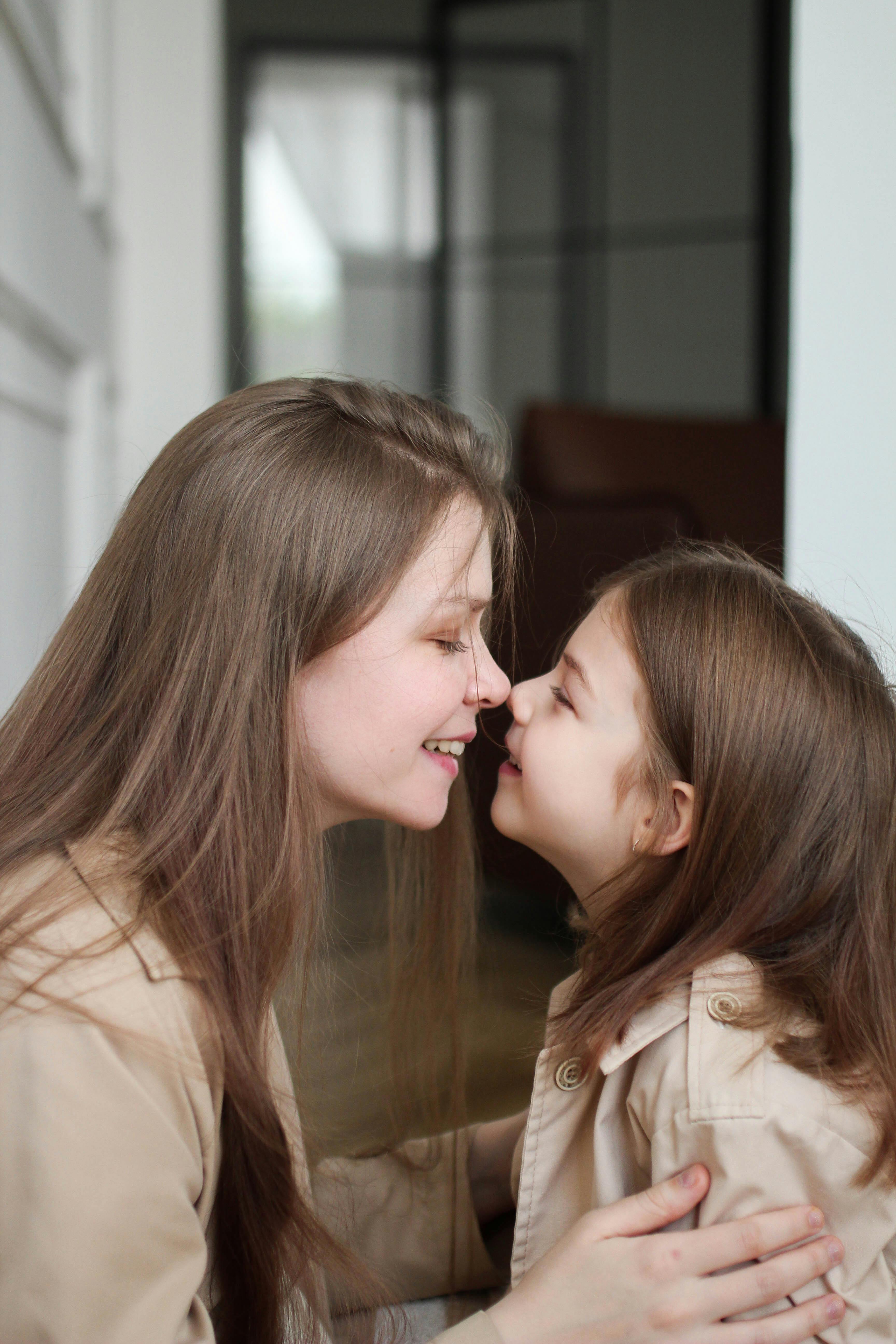 Une mère et une fille heureuses | Source : Pexels