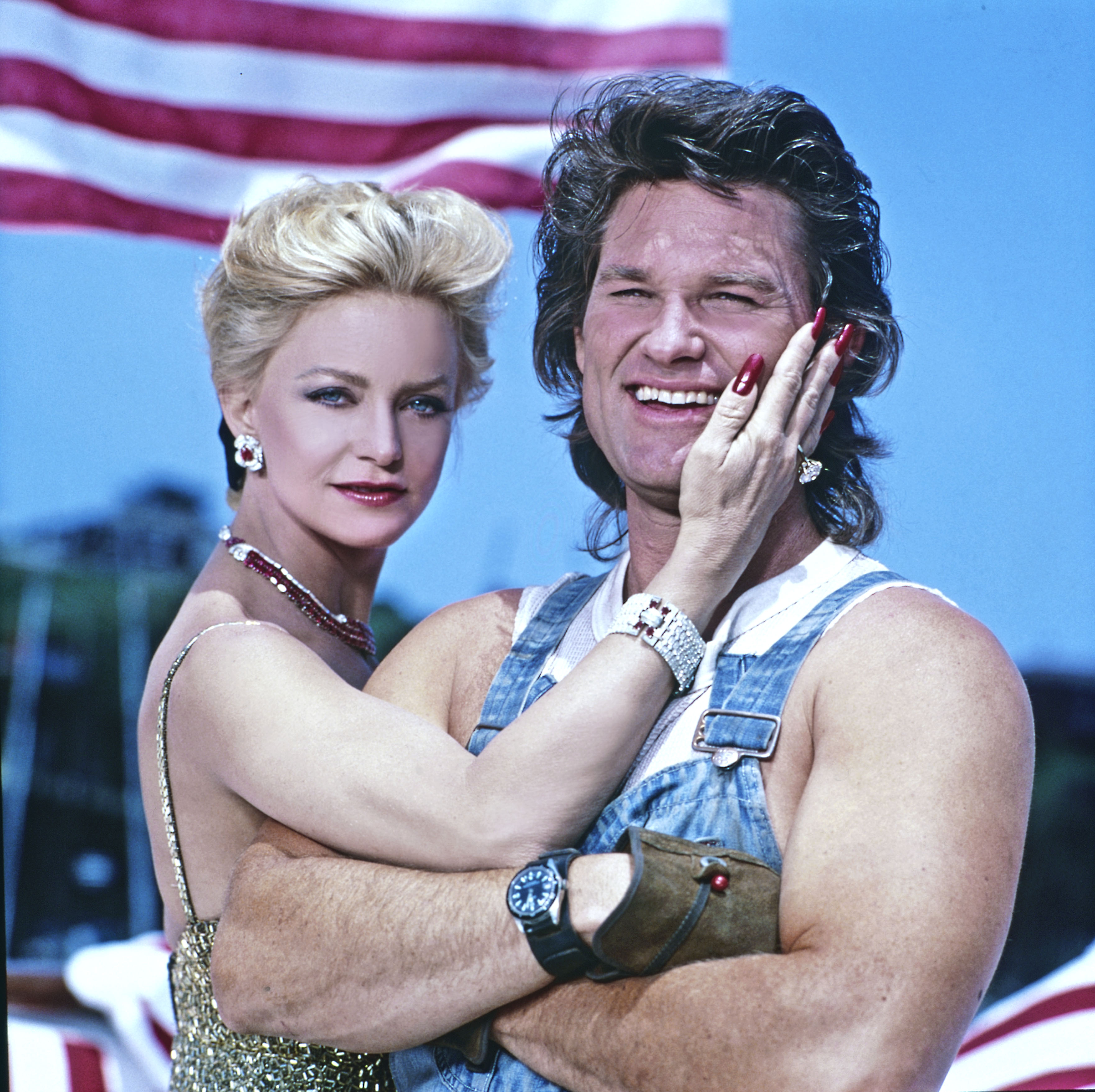 Goldie Hawn et Kurt Russell posent pour un portrait en octobre 1987 | Source : Getty Images