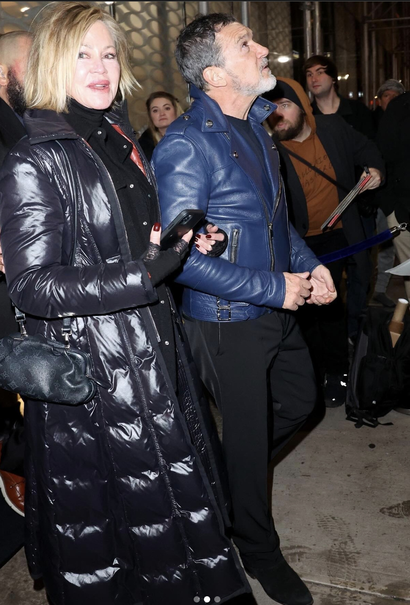 Melanie Griffith et Antonio Banderas à l'after party de "SNL" à New York en janvier 2024 | Source : Instagram.com/justjared/