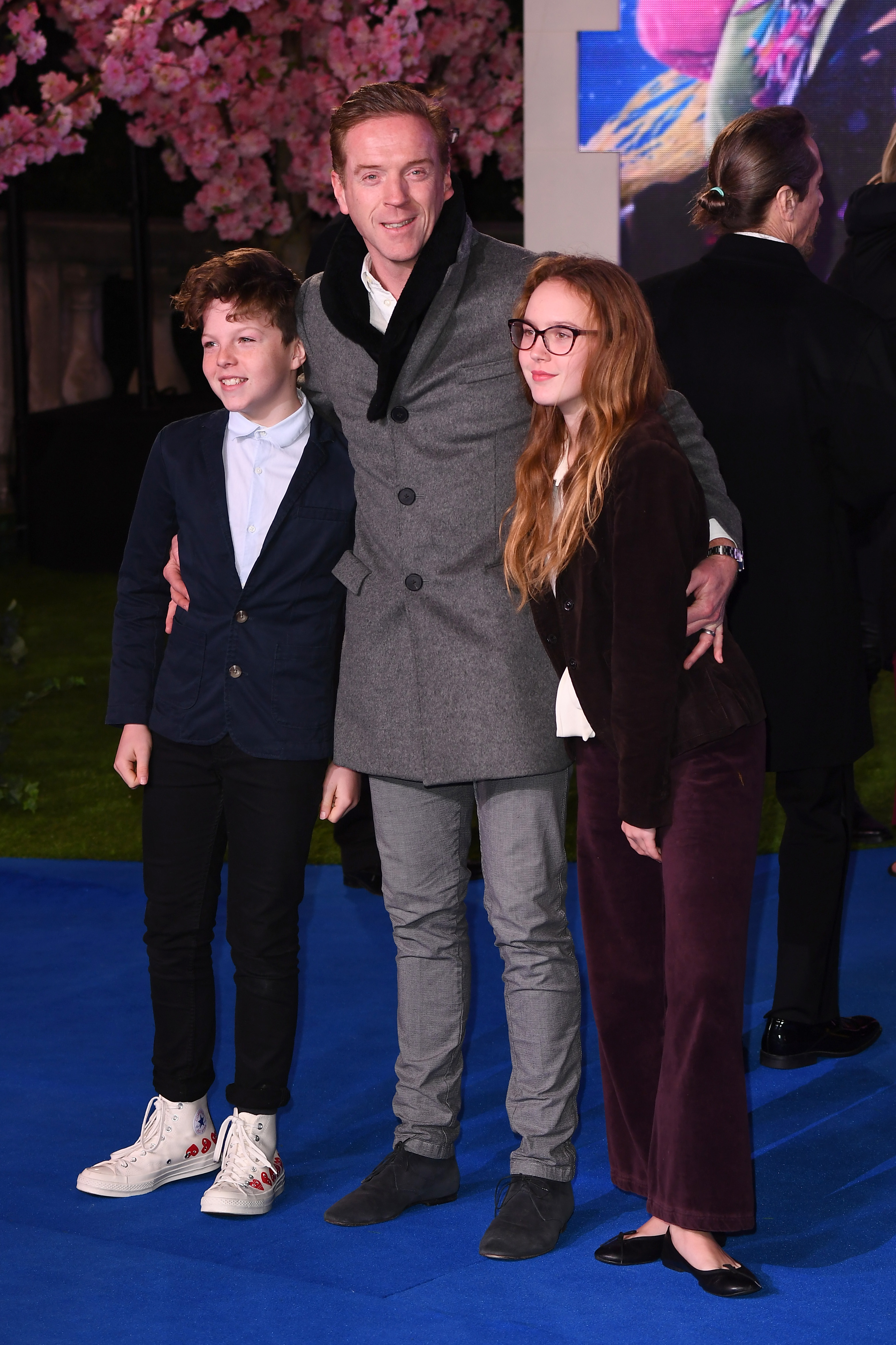 Damian Lewis, ses enfants Gulliver Lewis et Manor McCrory-Lewis assistent à la première de "Mary Poppins Returns" au Royal Albert Hall le 12 décembre 2018, à Londres, en Angleterre. | Source : Getty Images