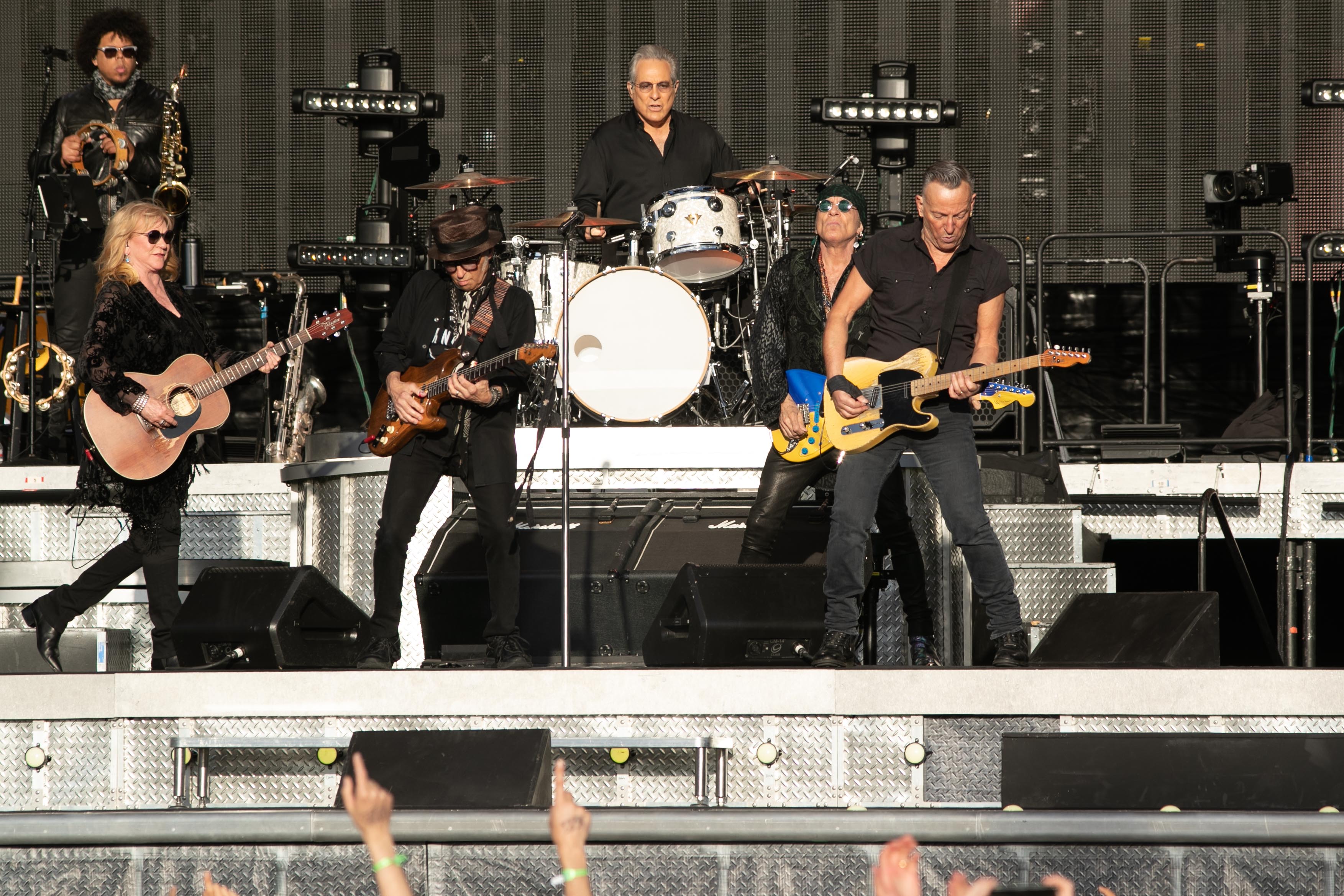 Bruce Springsteen et le E Street Band (avec notamment Patti Scialfa) en concert à la RDS Arena de Dublin, en Irlande, le 5 mai 2023 | Source : Getty Images