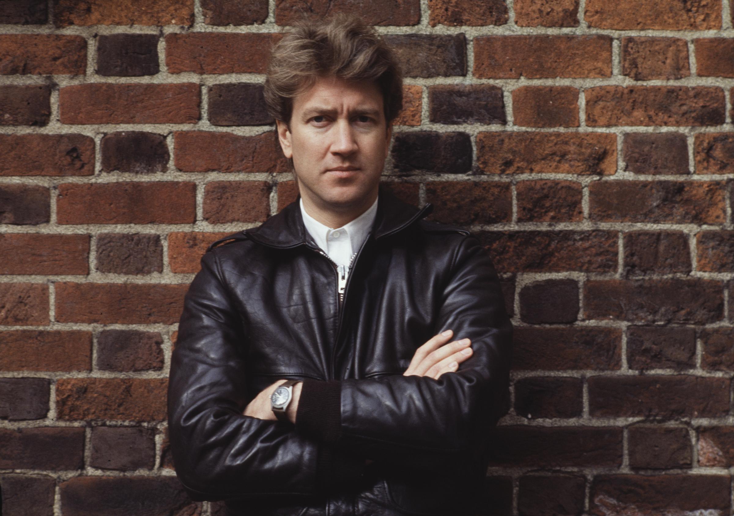 David Lynch à Londres le 7 mars 1984. | Source : Getty Images