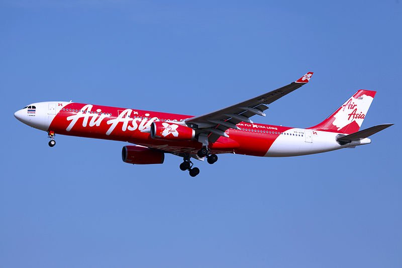 Un avion d'Air Asia en plein vol | Photo : Wikipedia