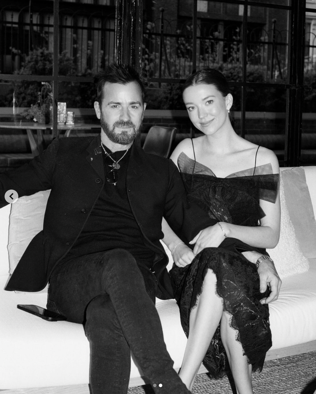 Justin Theroux et Nicole Brydon Bloom lors d'une soirée en amoureux | Source : instagram/n.brydonbloom