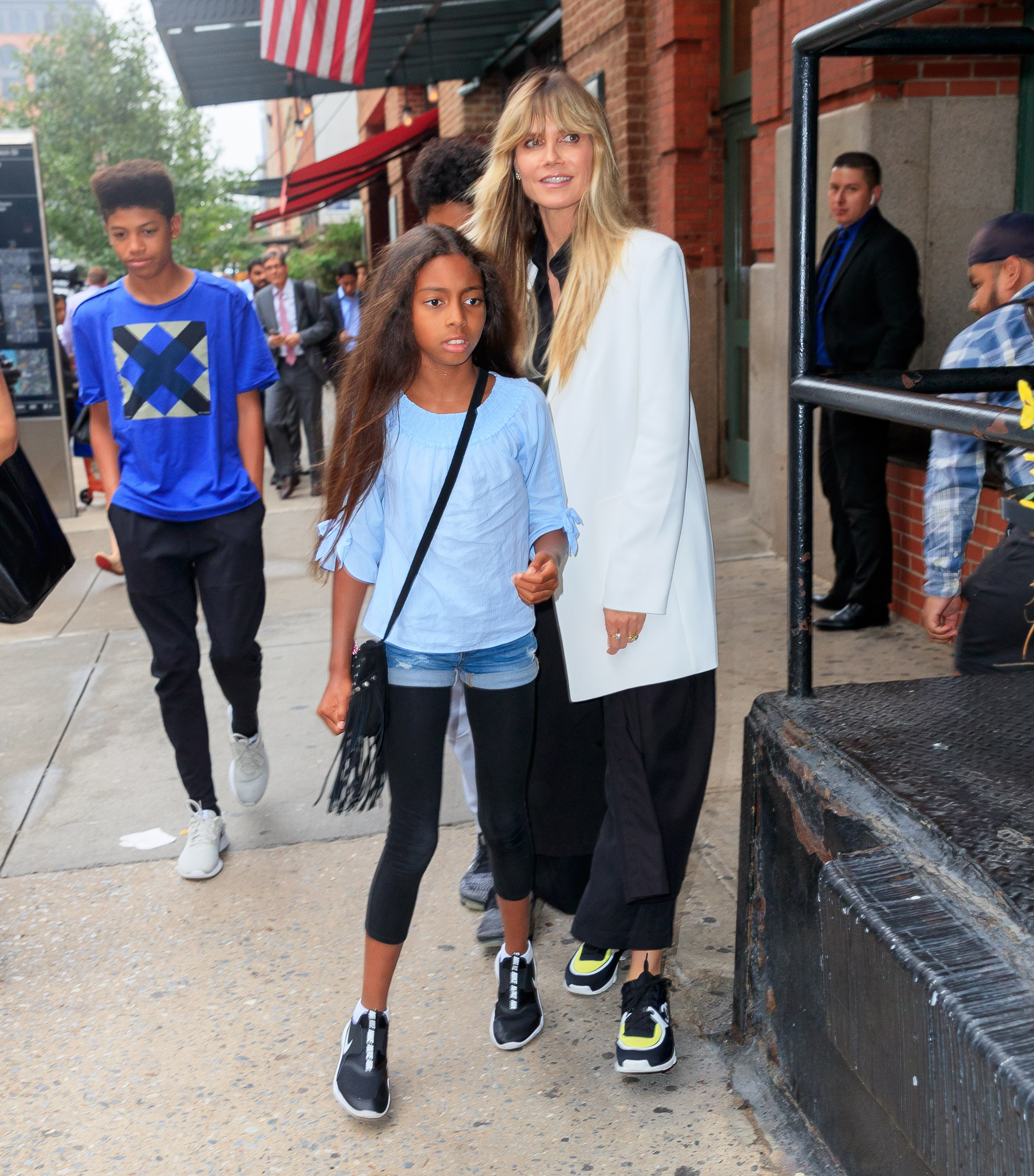 Heidi Klum se rend à un dîner avec Lou Samuel et ses fils le 19 juin 2019, à New York | Source : Getty Images