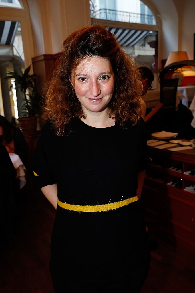 Lea Wiazemsky attends the meeting of the jury for the 'Regine Deforges Prize' at Restaurant Maceo on December 4, 2015 in Paris, France. | Photo : Getty Images