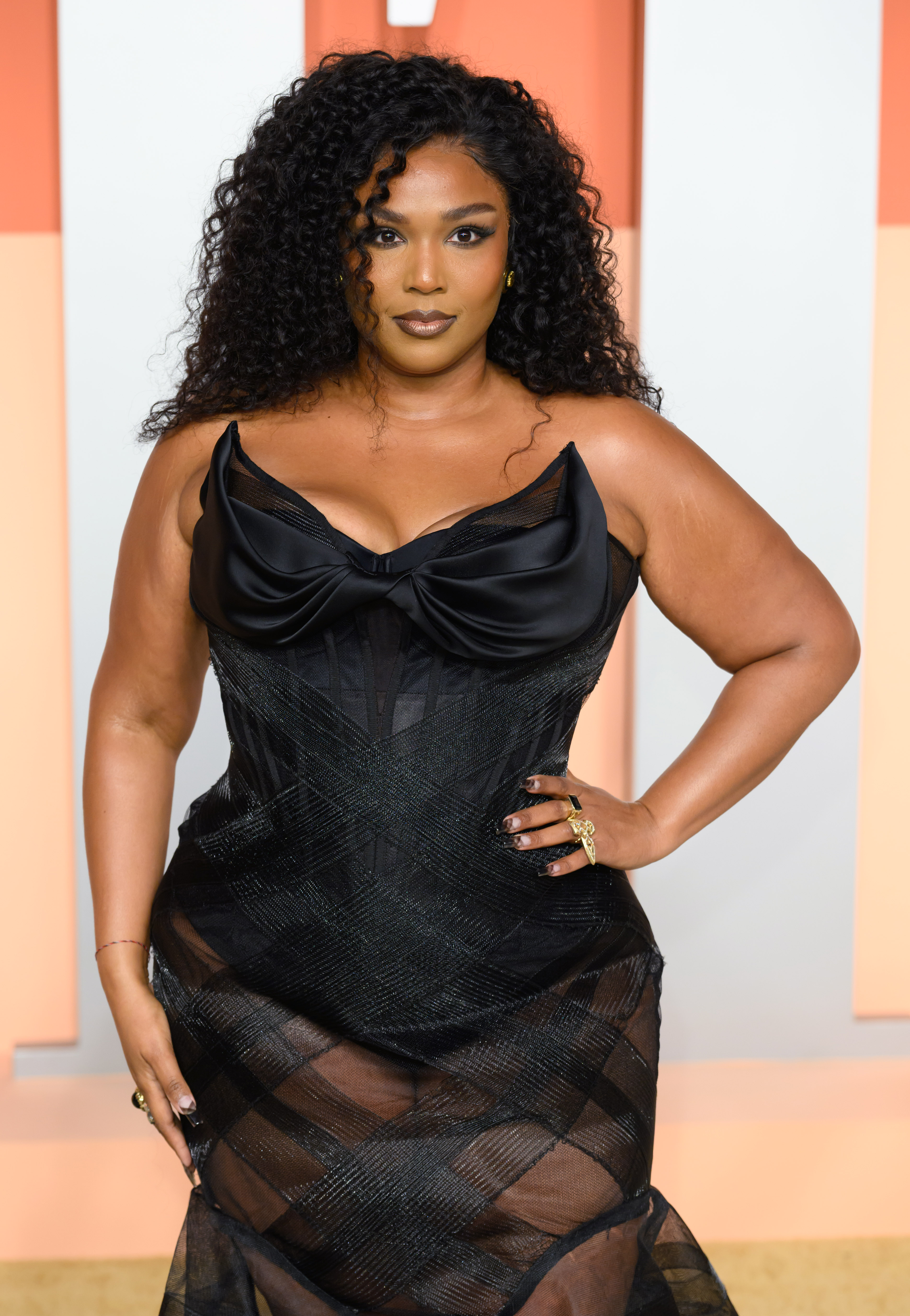 Lizzo assiste à la soirée Vanity Fair des Oscars, le 2 mars 2025, à Beverly Hills, en Californie. | Source : Getty Images