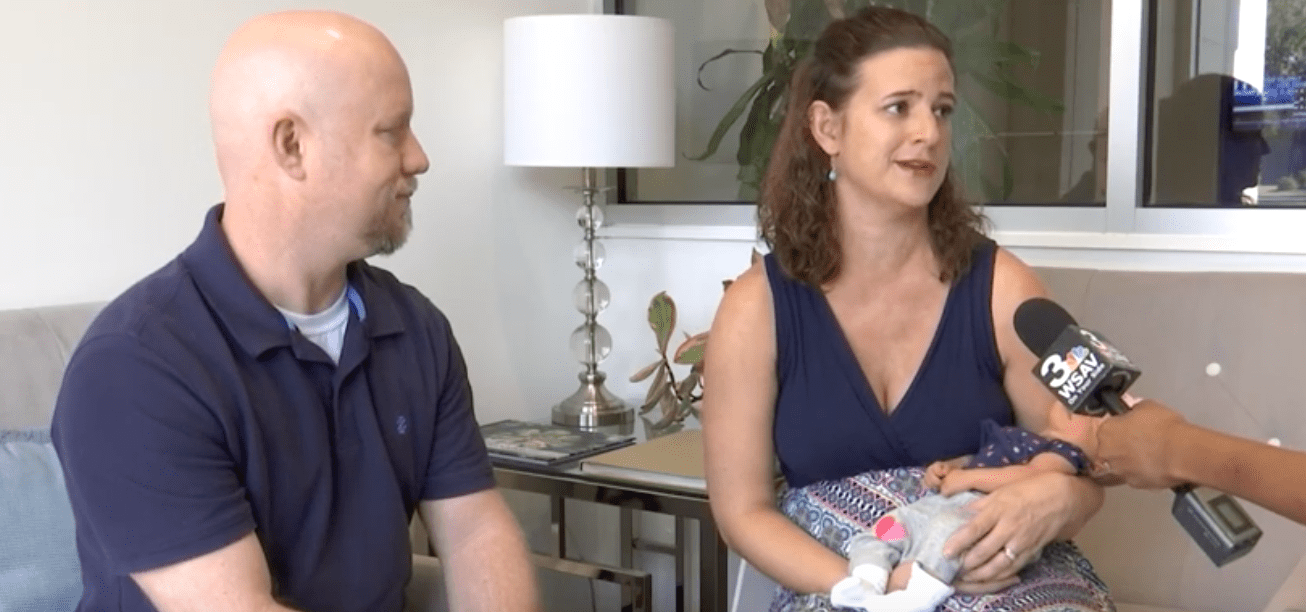 Henry et Kristina Bower parlent à WSAV3 de l'anniversaire spécial de leur fille. | Source: YouTube / WSAV3