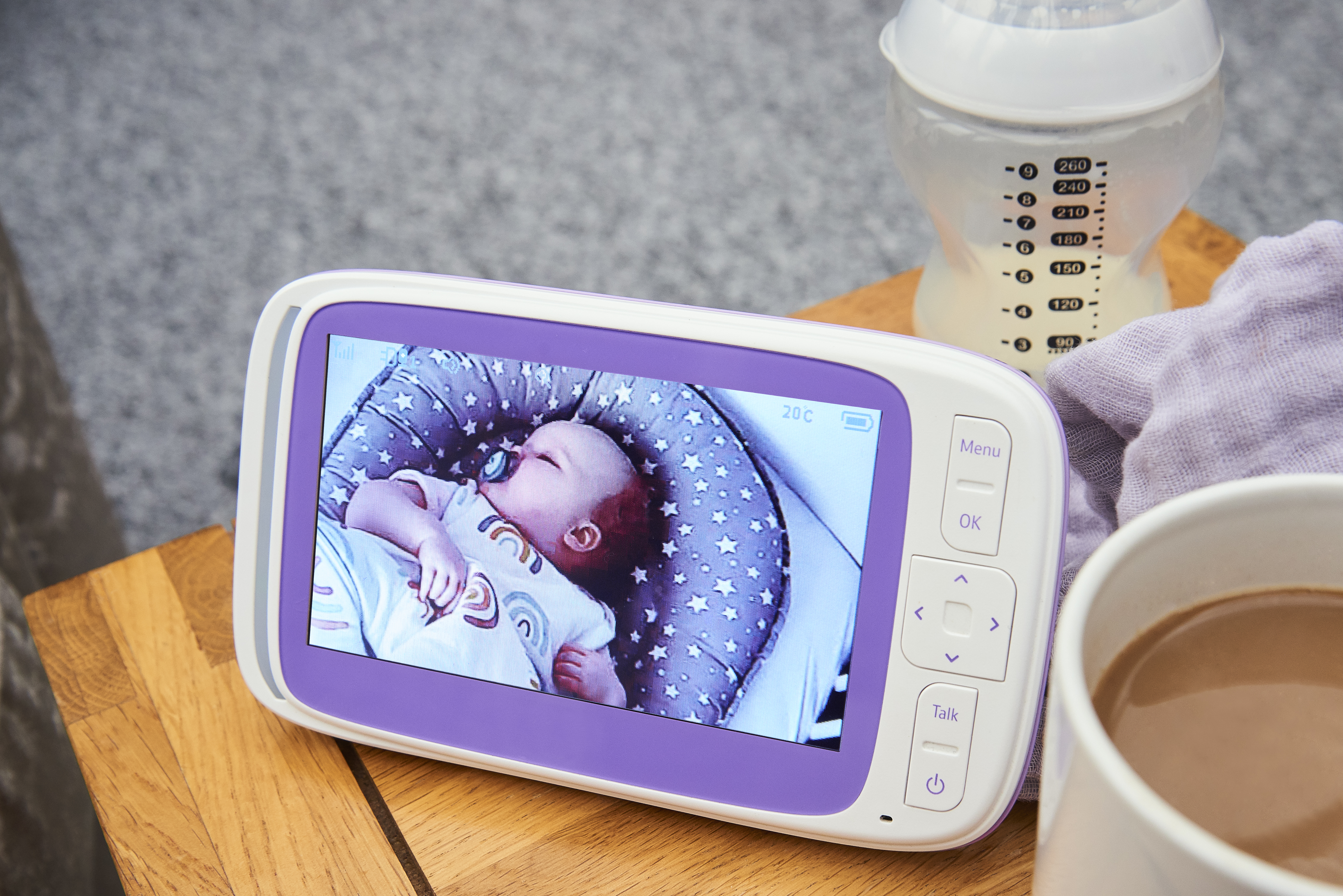 Une caméra pour bébé | Source : Getty Images