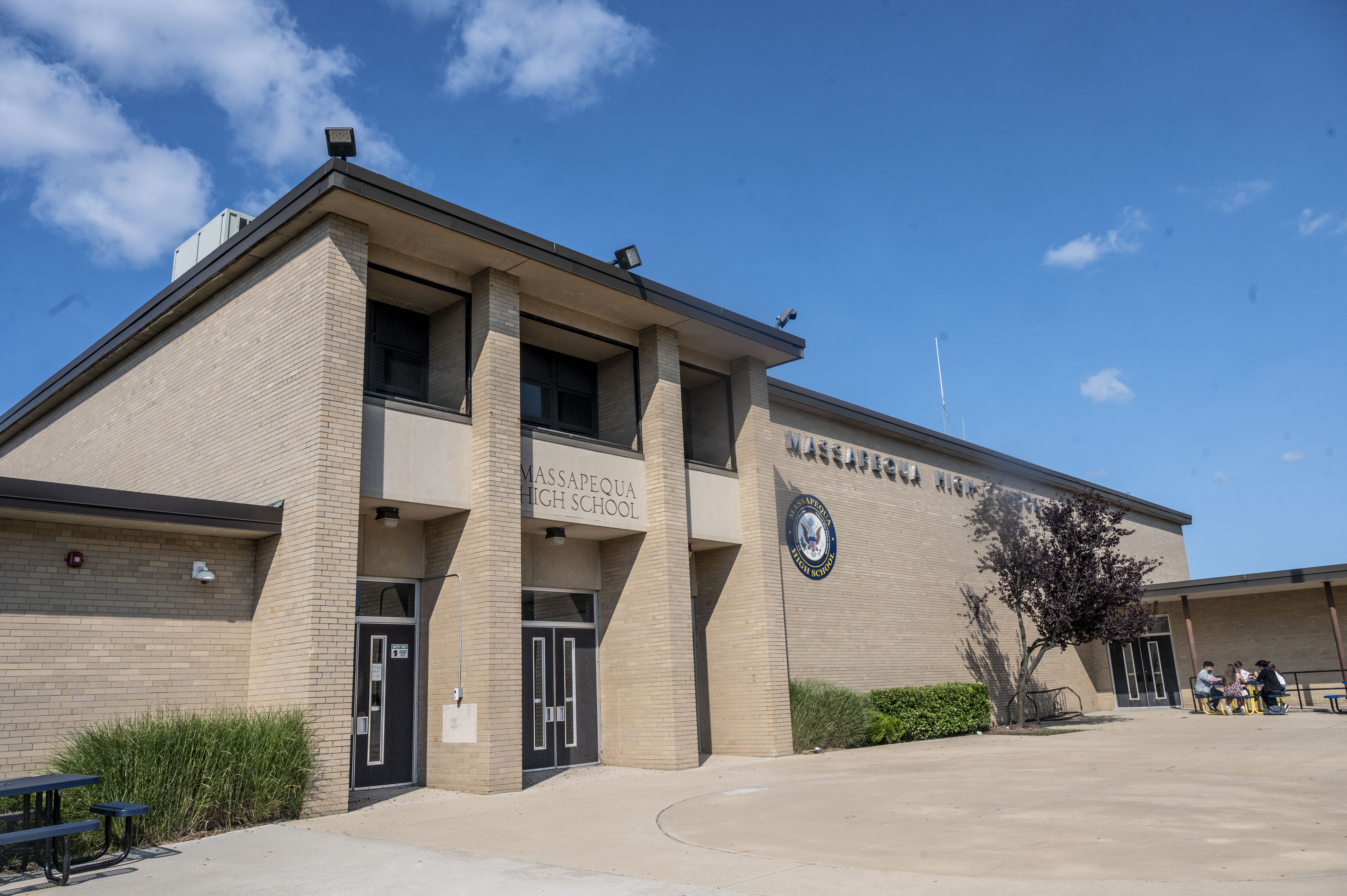 Le lycée de Massapequa à Long Island, New York | Source : Getty Images