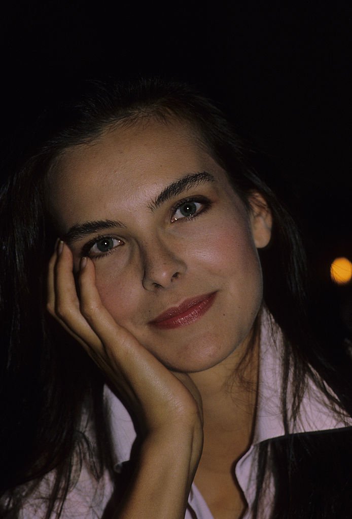Carole Bouquet à Trouville en France le 10 août 1985. l Source : Getty Images
