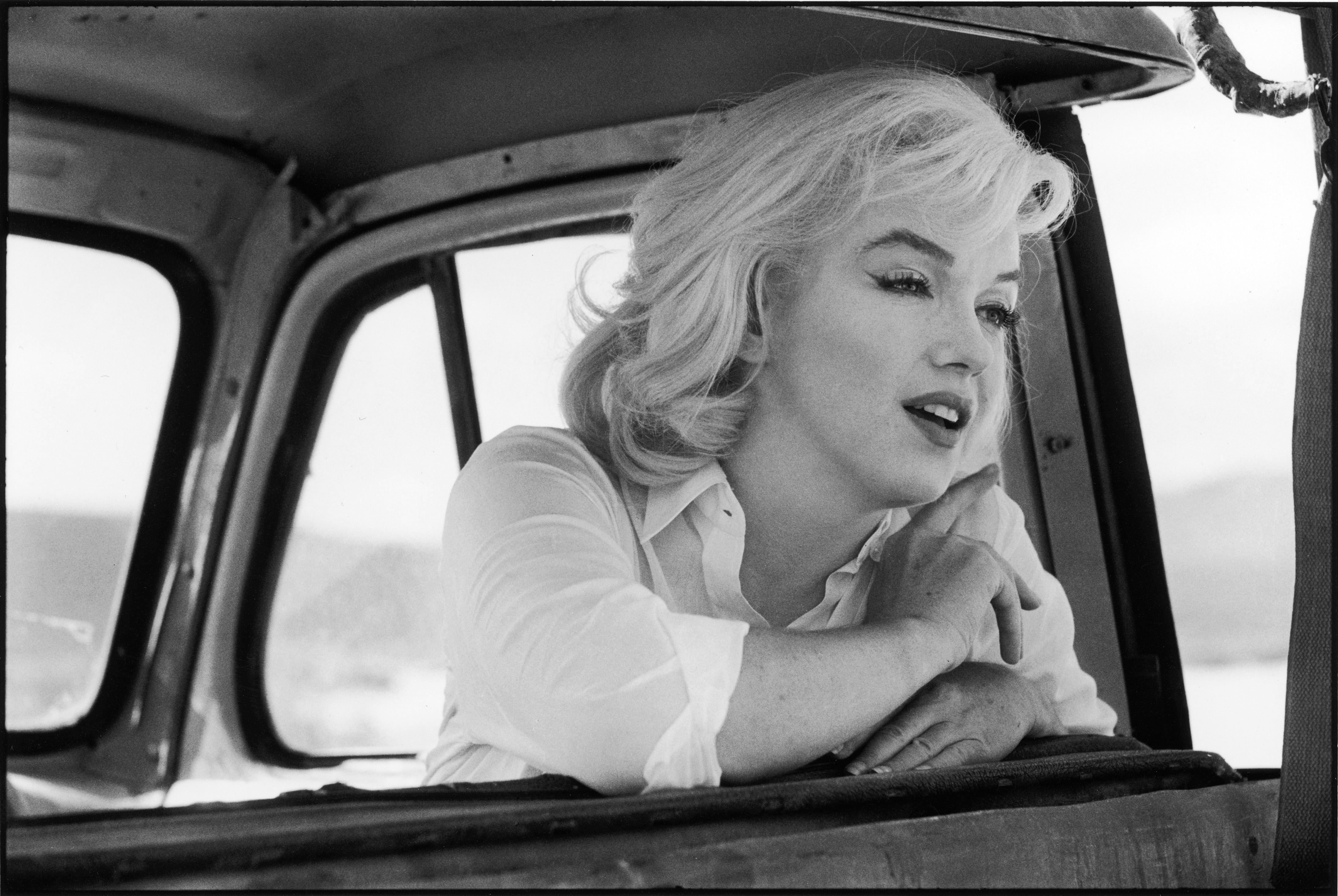 Marilyn Monroe sur le plateau de tournage des "Désaxés" en 1960 | Source : Getty Images