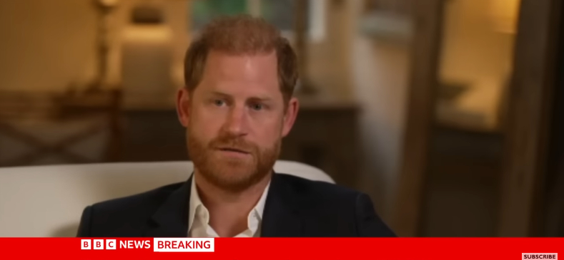 Capture d'écran du prince Harry lors de sa récente interview avec la BBC, tirée d'une vidéo datée du 2 mai 2025. | Source : YouTube/BBC News