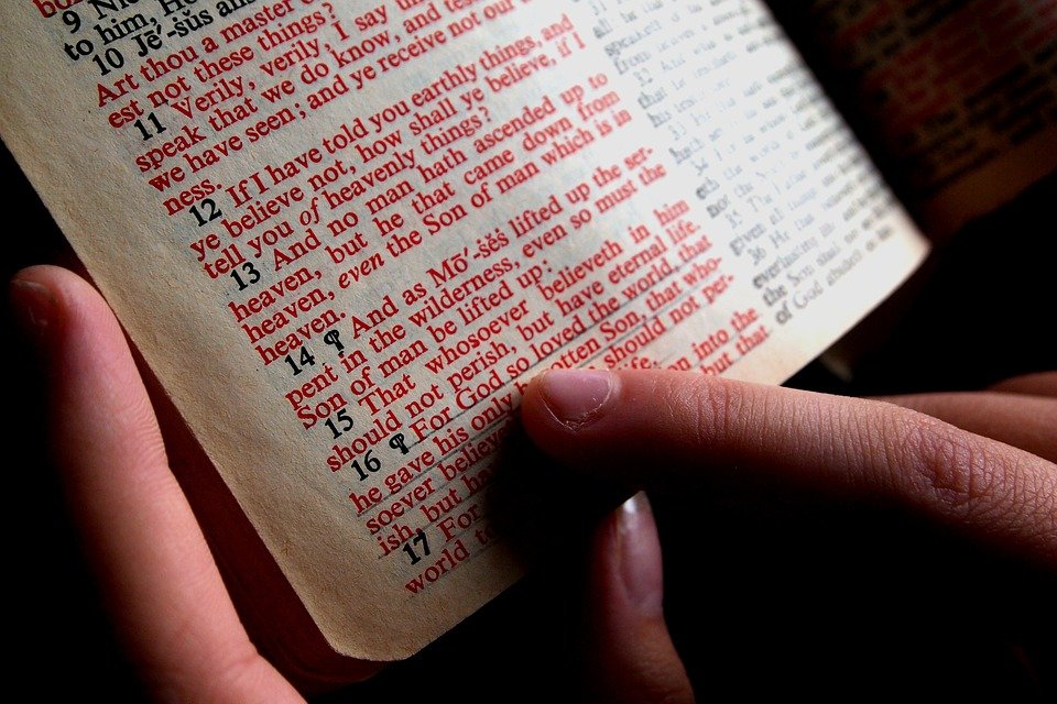 Une page de la Bible. l Photo : Pixabay
