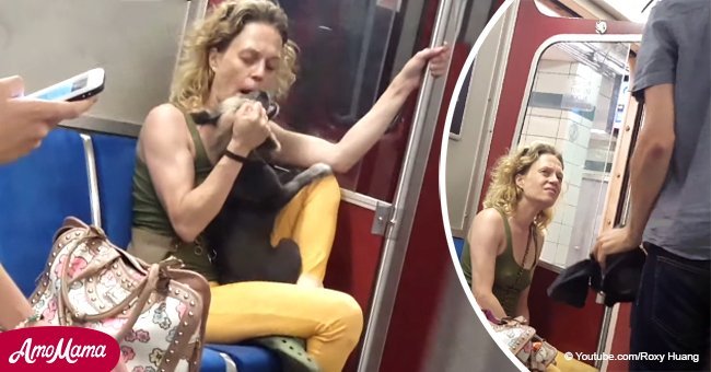 Cette femme maltraite son chien dans le métro jusqu'à ce que des passagers en colère viennent lui donner une leçon