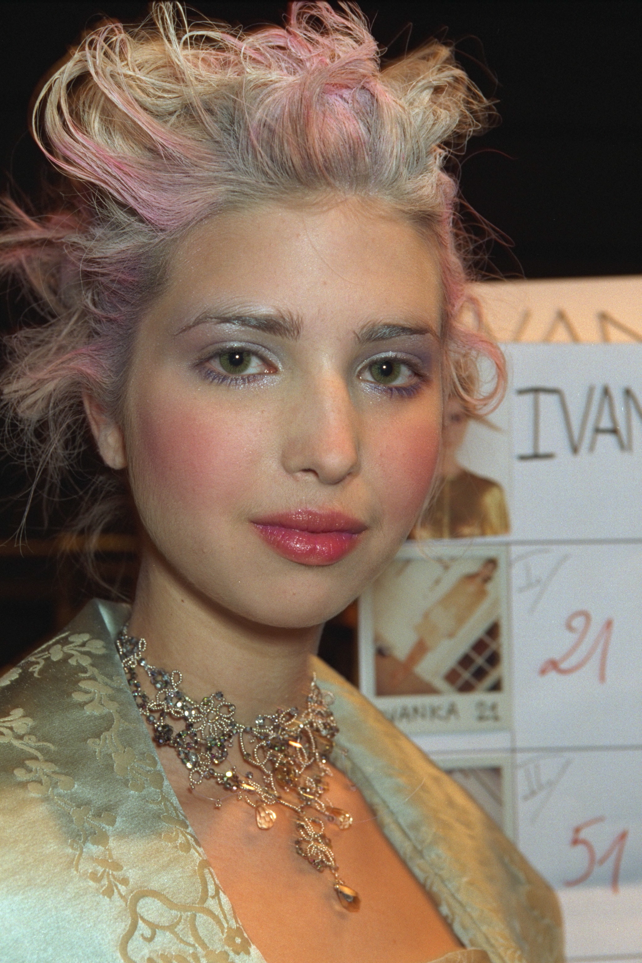 Ivanka Trump assiste à un événement de mode le 12 mars 1998 | Source : Getty Images