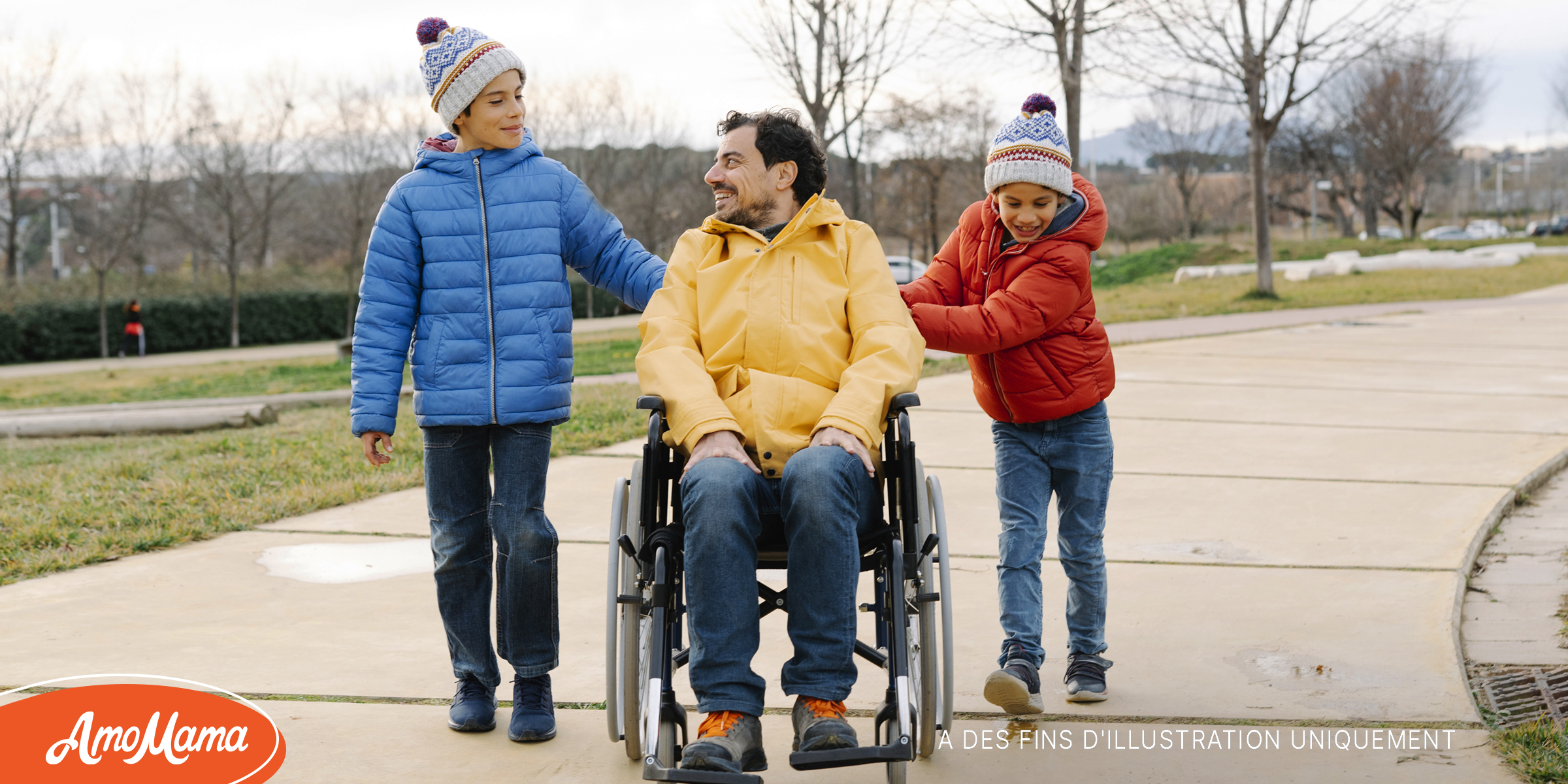 Deux enfants parlent à un homme en fauteuil roulant. | Source : Getty Images