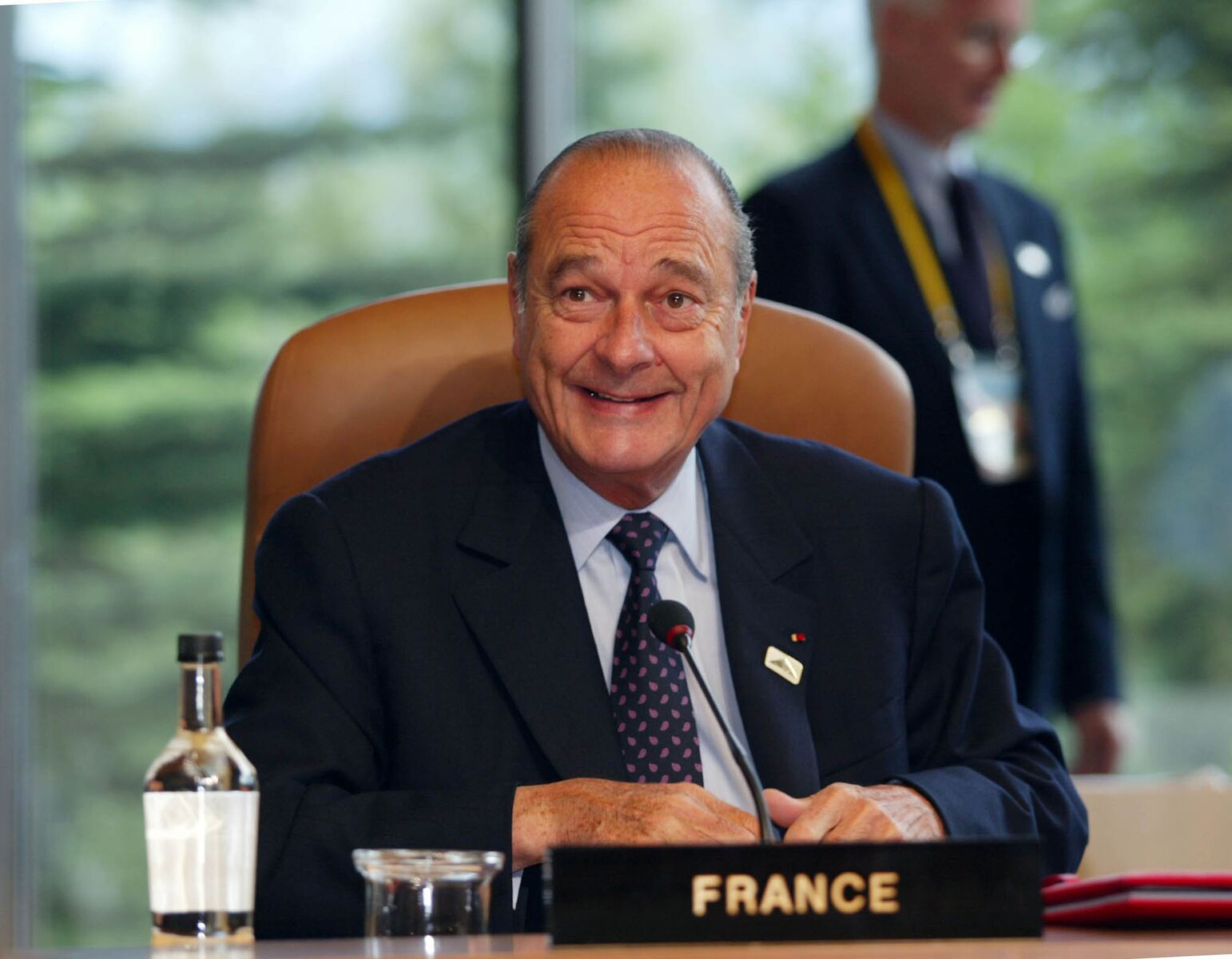 Jacques Chirac entrain de donner une conférence - Photo : Getty Images
