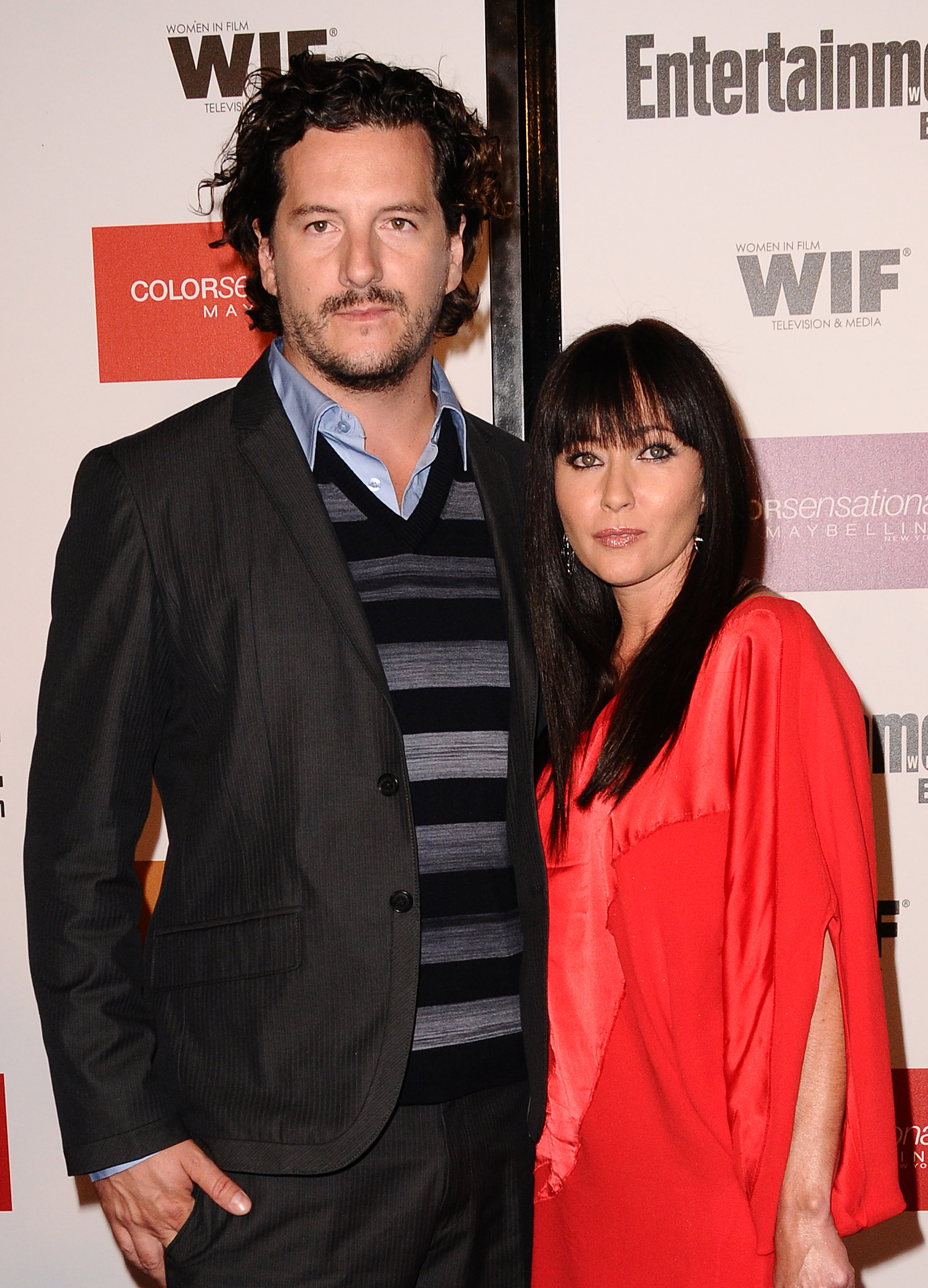 Kurt Iswarienko et Shannen Doherty assistent à la 7e soirée annuelle pré-Emmy organisée par Entertainment Weekly et Women In Film à West Hollywood, Californie, le 17 septembre 2009. | Source : Getty Images